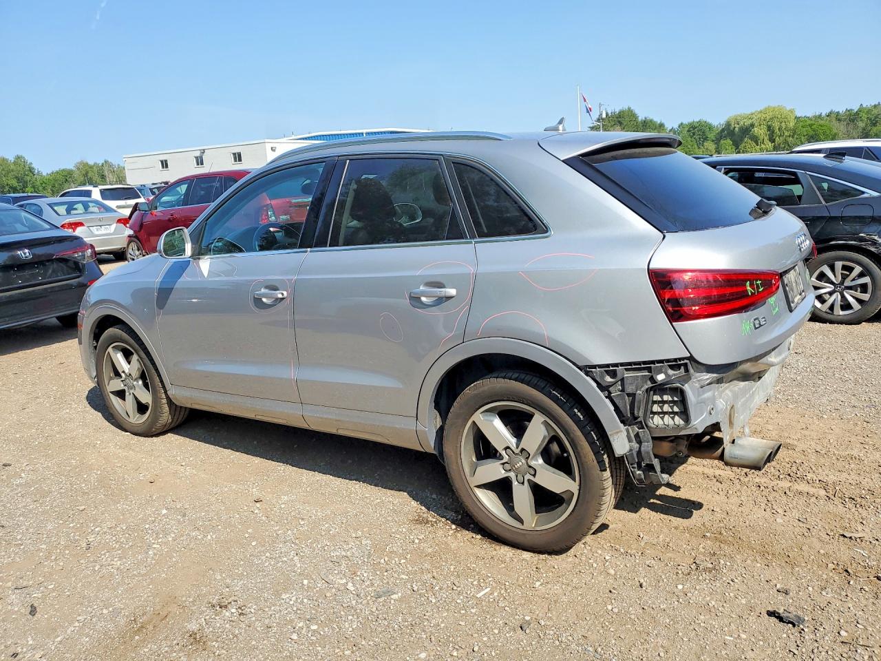 2015 Audi Q3 Premium Plus Silver vin: WA1EFEFS0FR002677