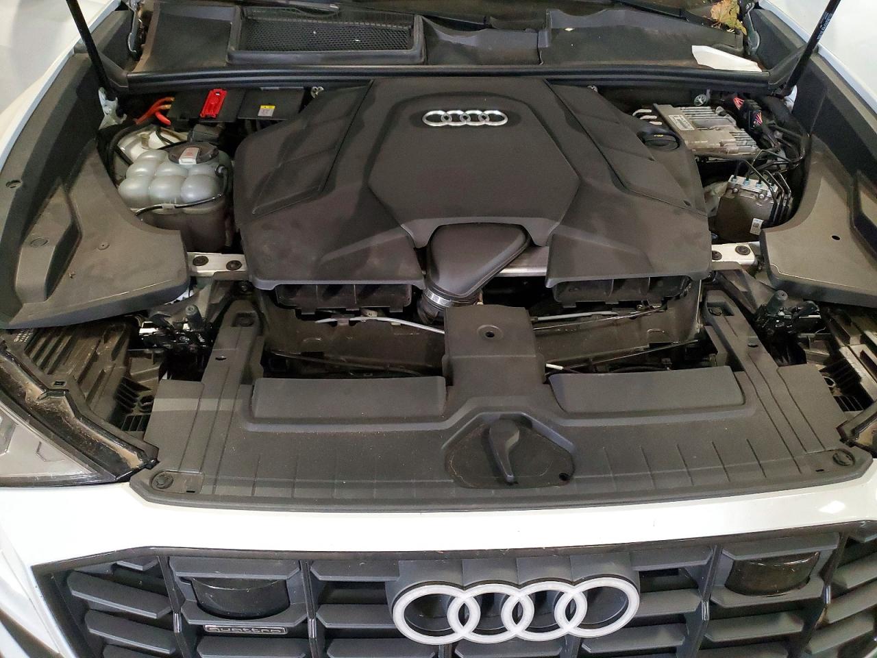 2021 Audi Q8 Premium Plus S-line White vin: WA1EVAF16MD038662