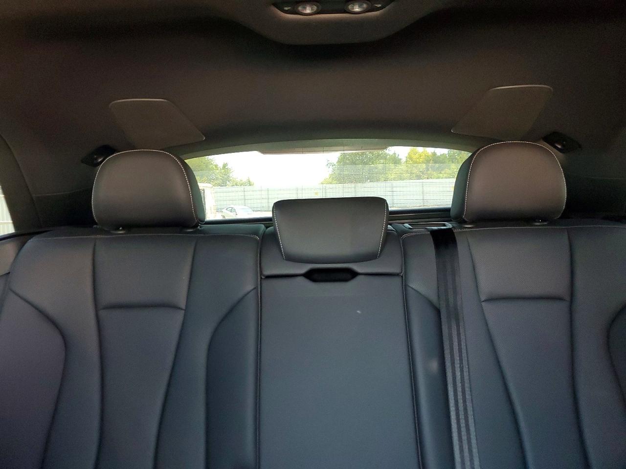2022 Audi Q8 Premium Plus S-line Черный vin: WA1EVBF16ND034618