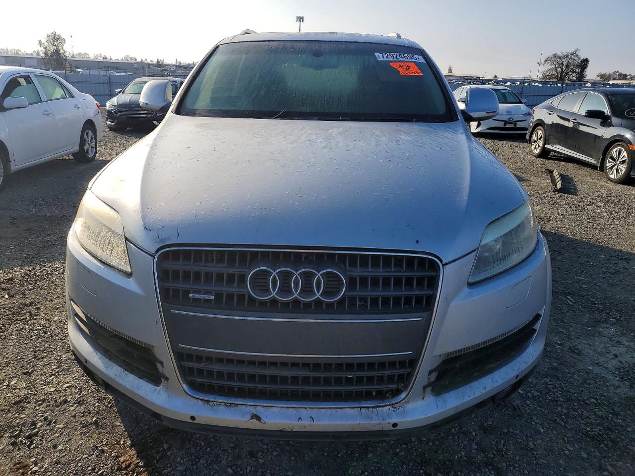 2007 Audi Q7 Silver vin: WA1EY74L77D039659