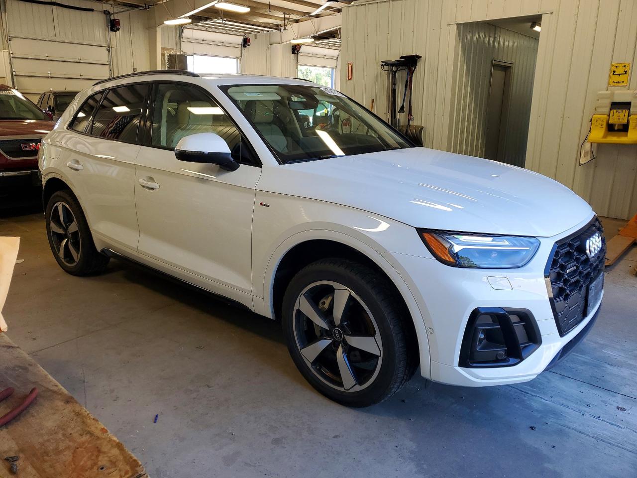 2022 Audi Q5 Prestige 45 White vin: WA1FAAFY2N2003126