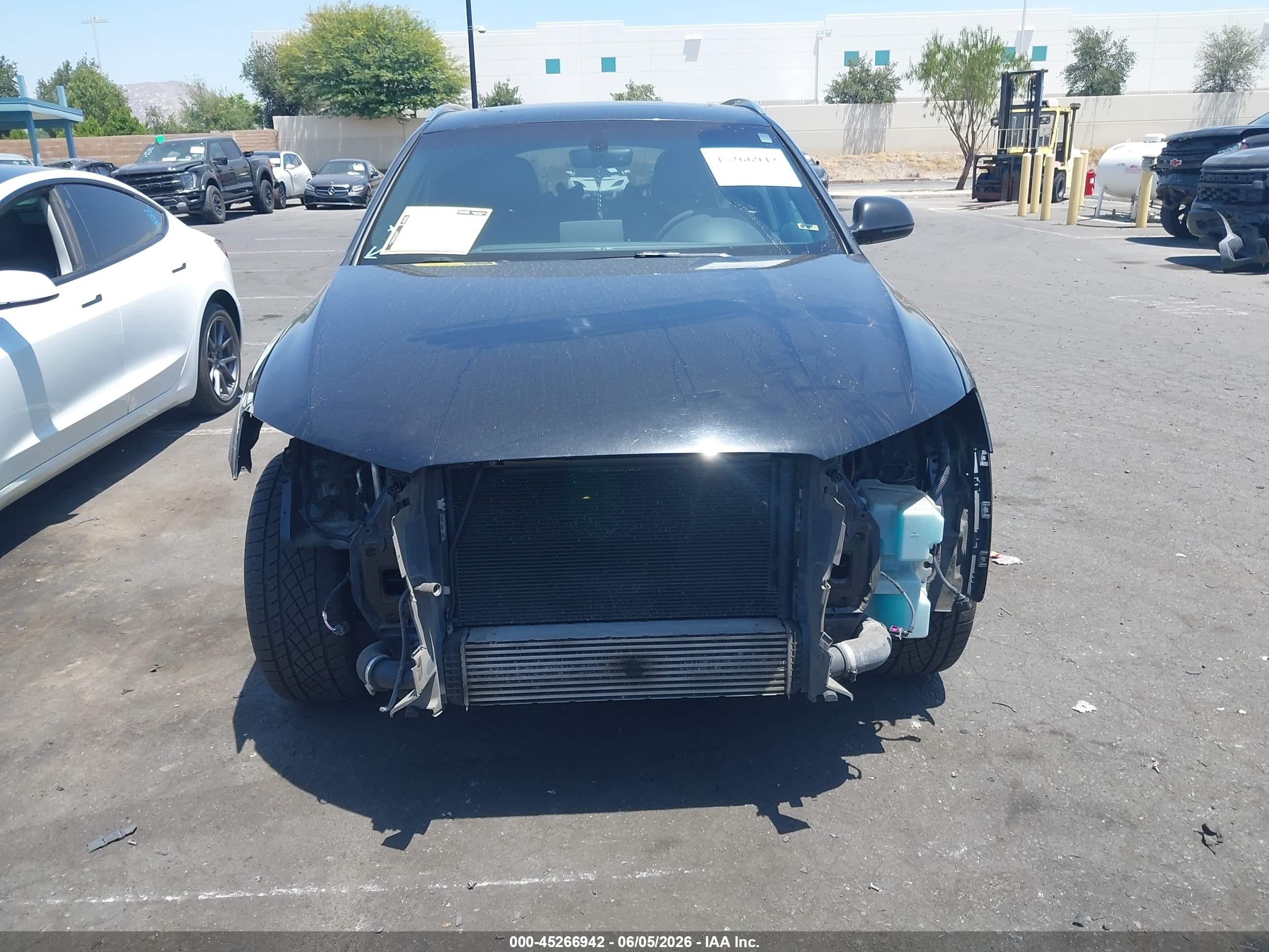 2016 Audi Q3 2.0t Premium Plus Черный vin: WA1FFCFS9GR020380