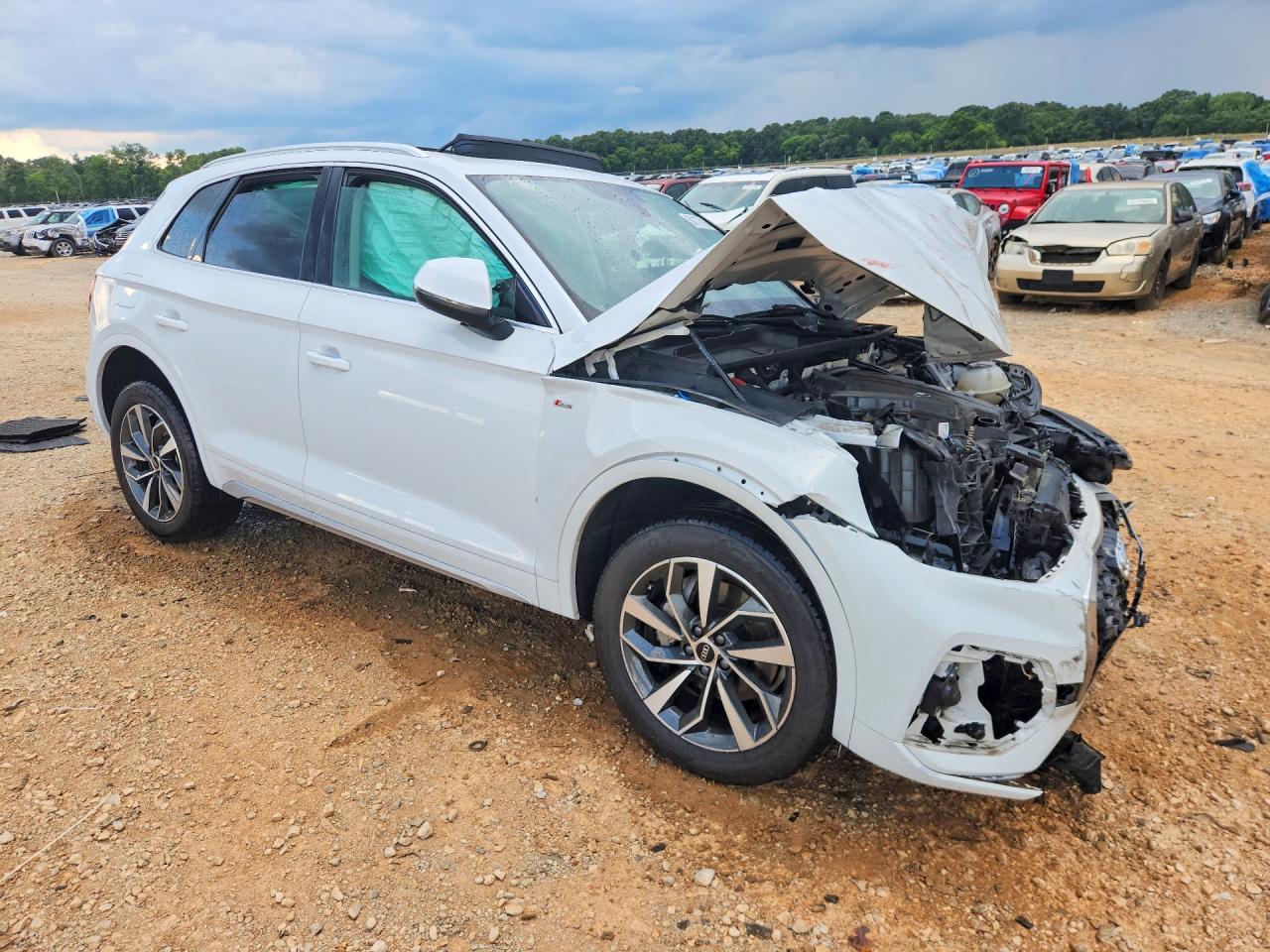 2022 Audi Q5 Premium 45 White vin: WA1GAAFY0N2108171