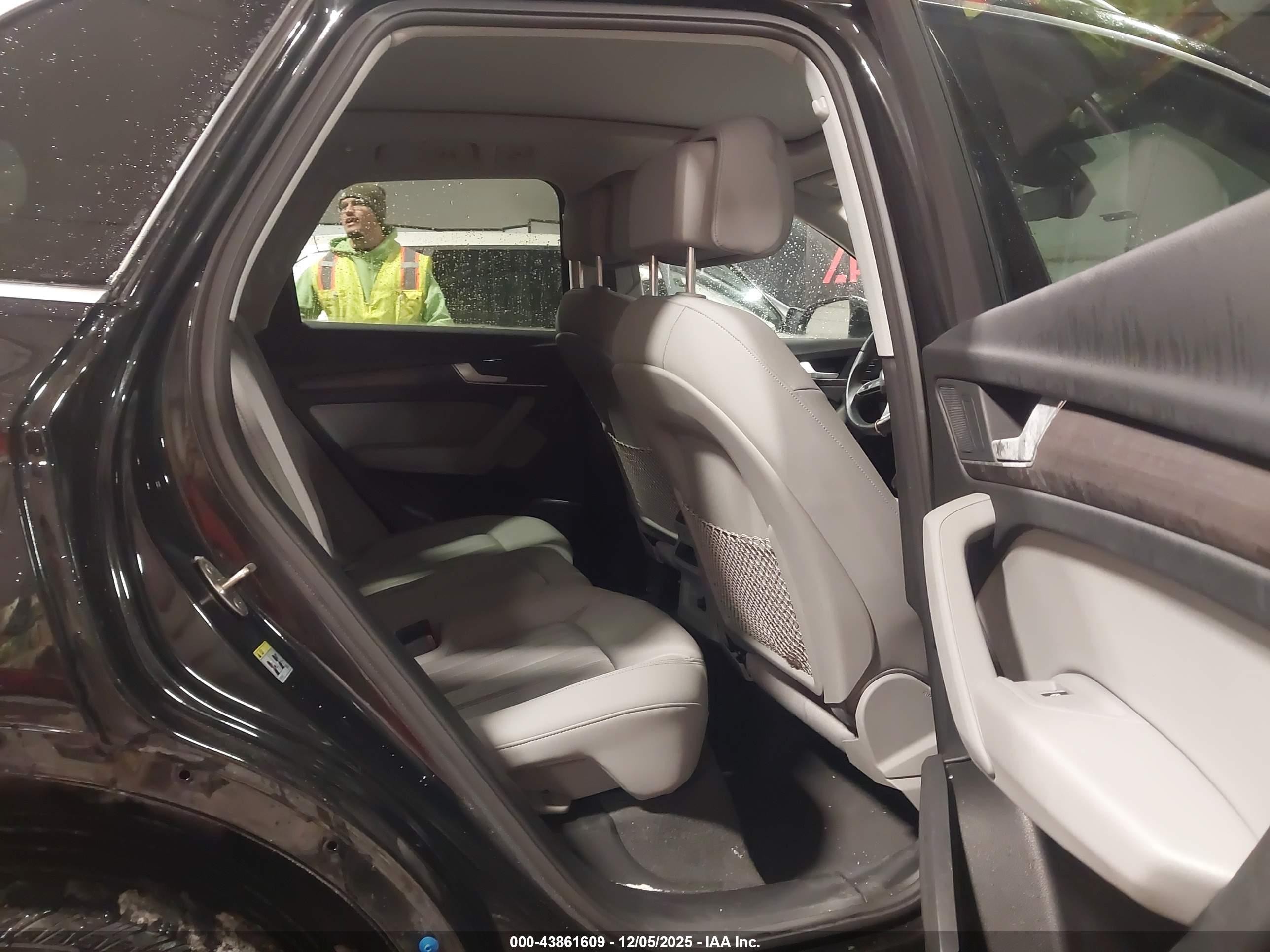 2022 Audi Q5 Premium 45 Tfsi S Line Quattro S Tronic Black vin: WA1GAAFY4N2066376
