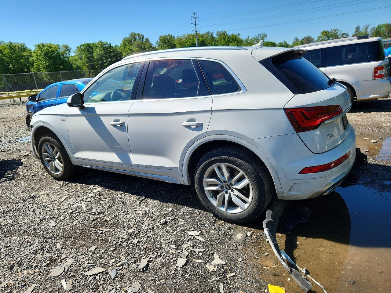 2022 Audi Q5 Premium 45 White vin: WA1GAAFY6N2093465