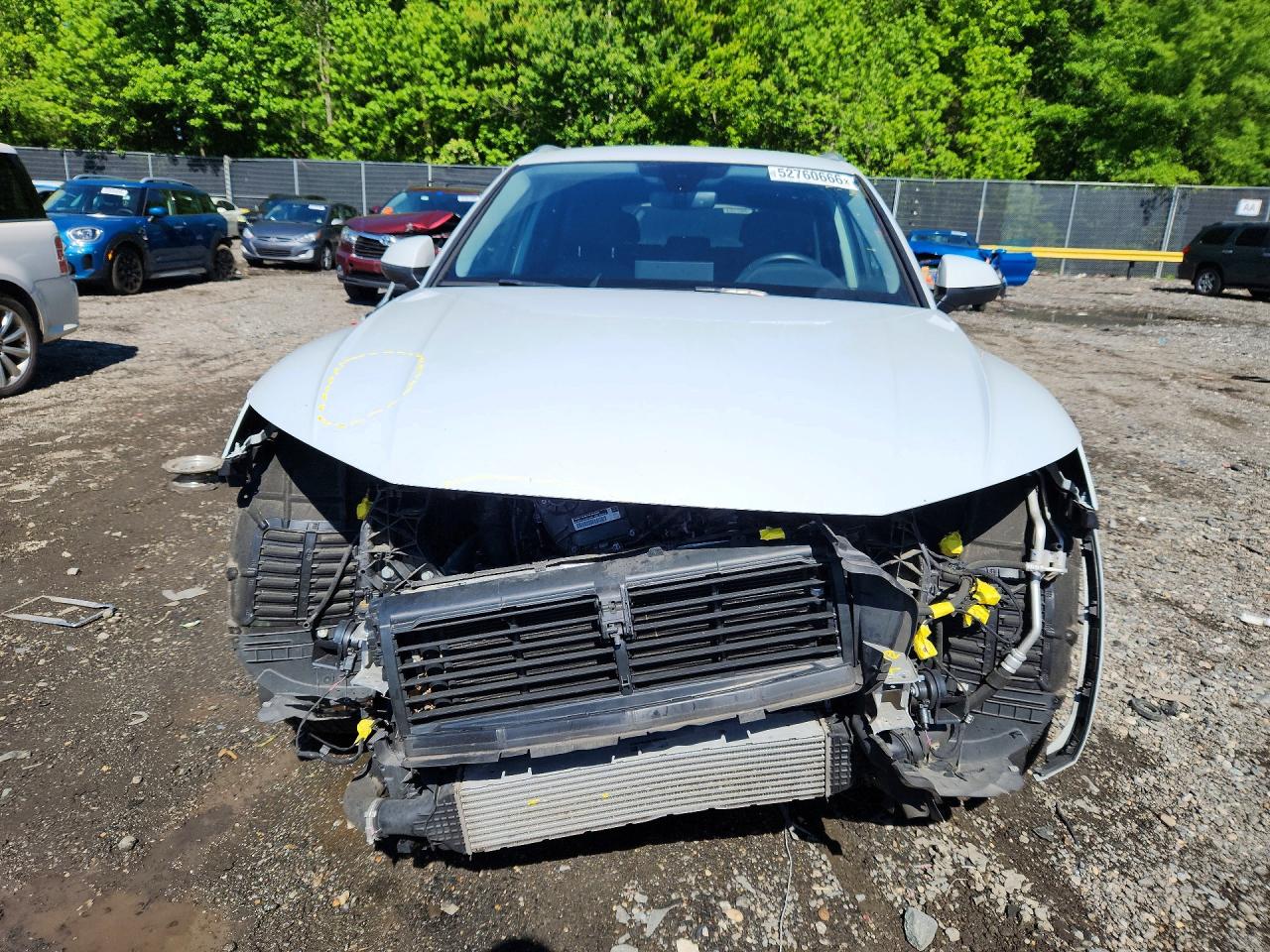 2022 Audi Q5 Premium 45 White vin: WA1GAAFY6N2093465