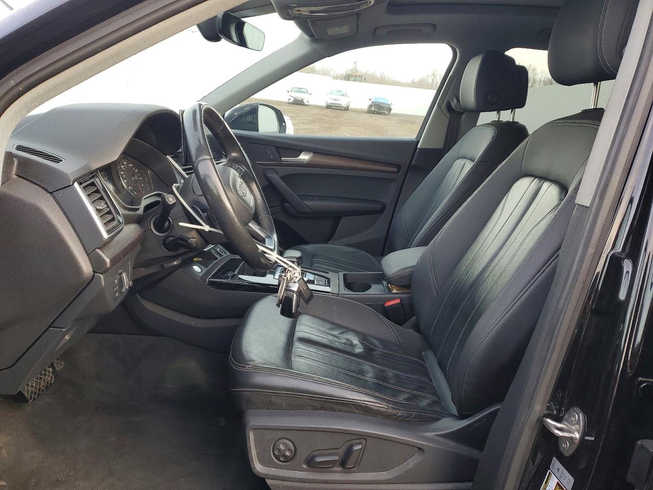 2023 Audi Q5 Premium 45 Black vin: WA1GAAFY7P2014548