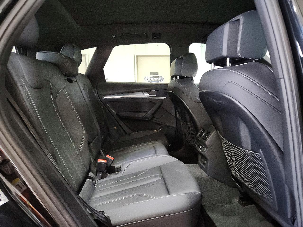 2024 Audi Q5 Premium 45 Black vin: WA1GAAFY8R2114757