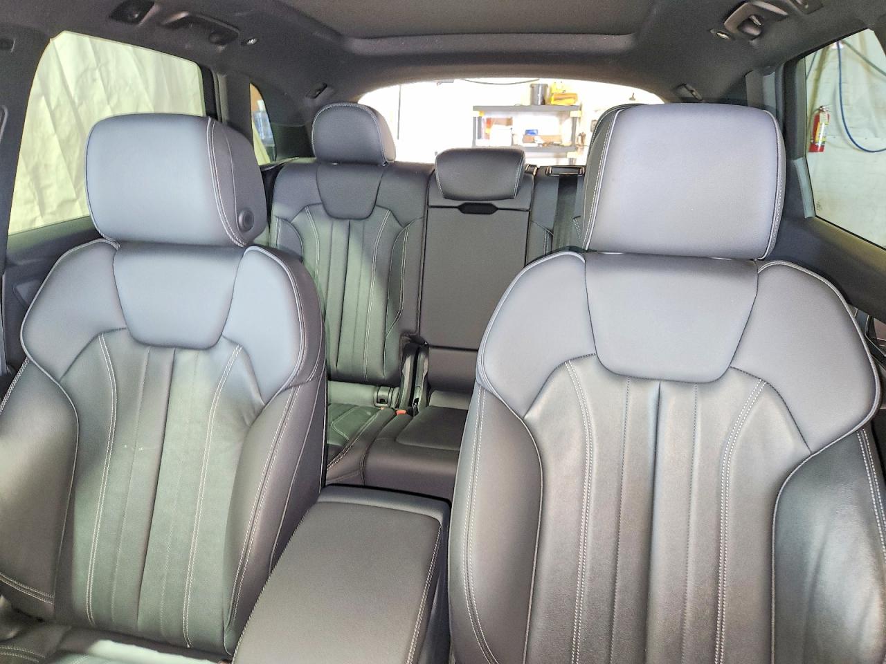 2025 Audi Q5 Premium 45 White vin: WA1GAAFY8S2020447