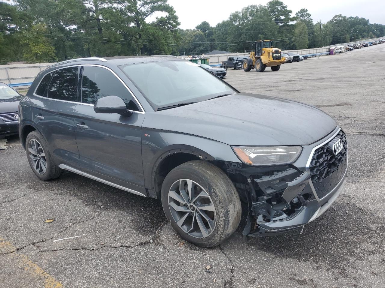 2022 Audi Q5 Premium 45 Charcoal vin: WA1GAAFY9N2069807