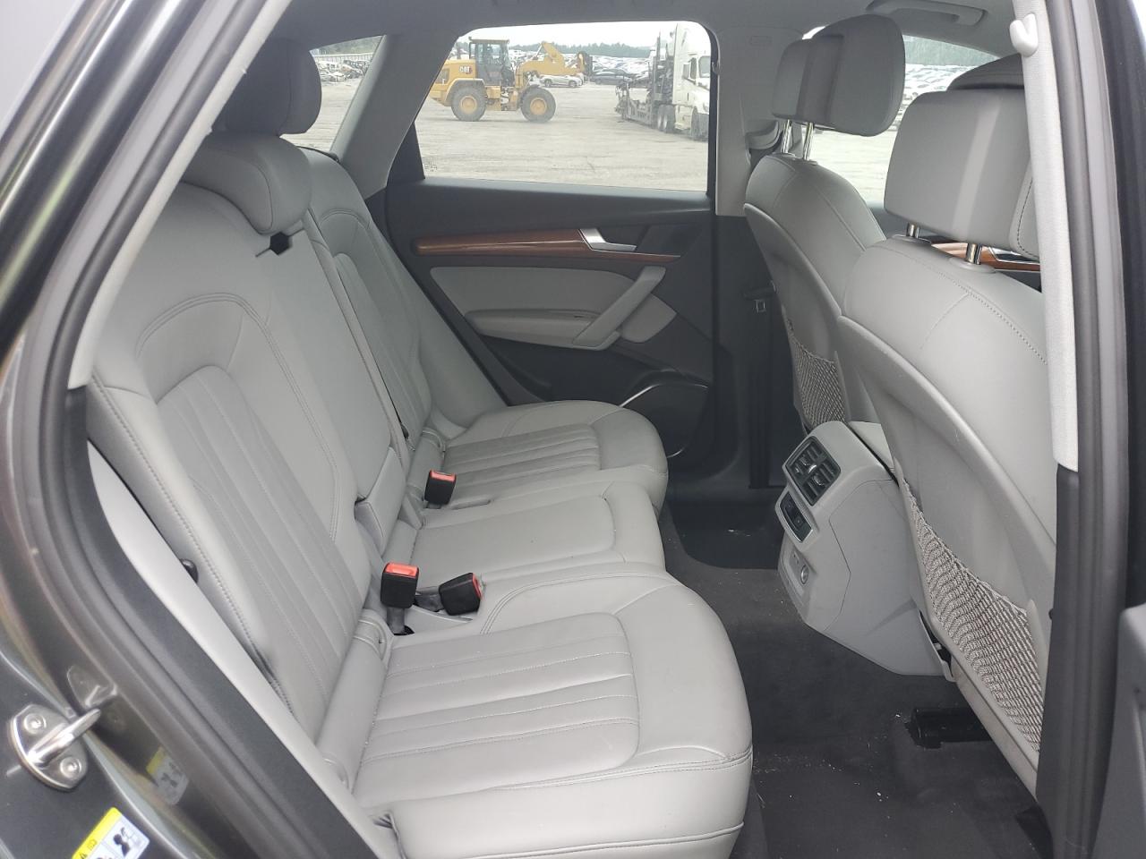 2022 Audi Q5 Premium 45 Charcoal vin: WA1GAAFY9N2069807