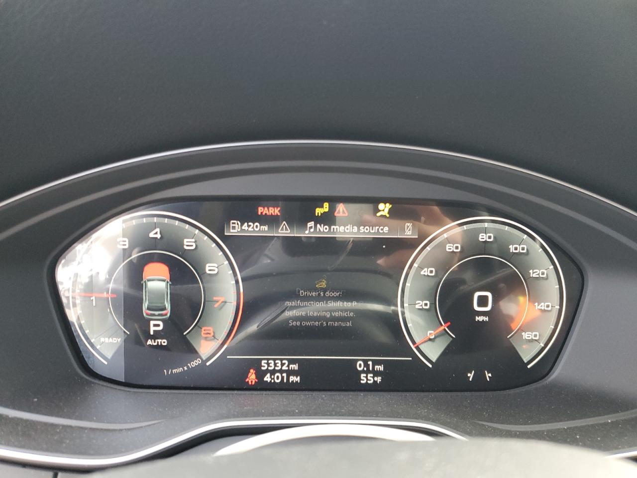 2025 Audi Q5 Premium 45 Gray vin: WA1GAAFYXS2051053