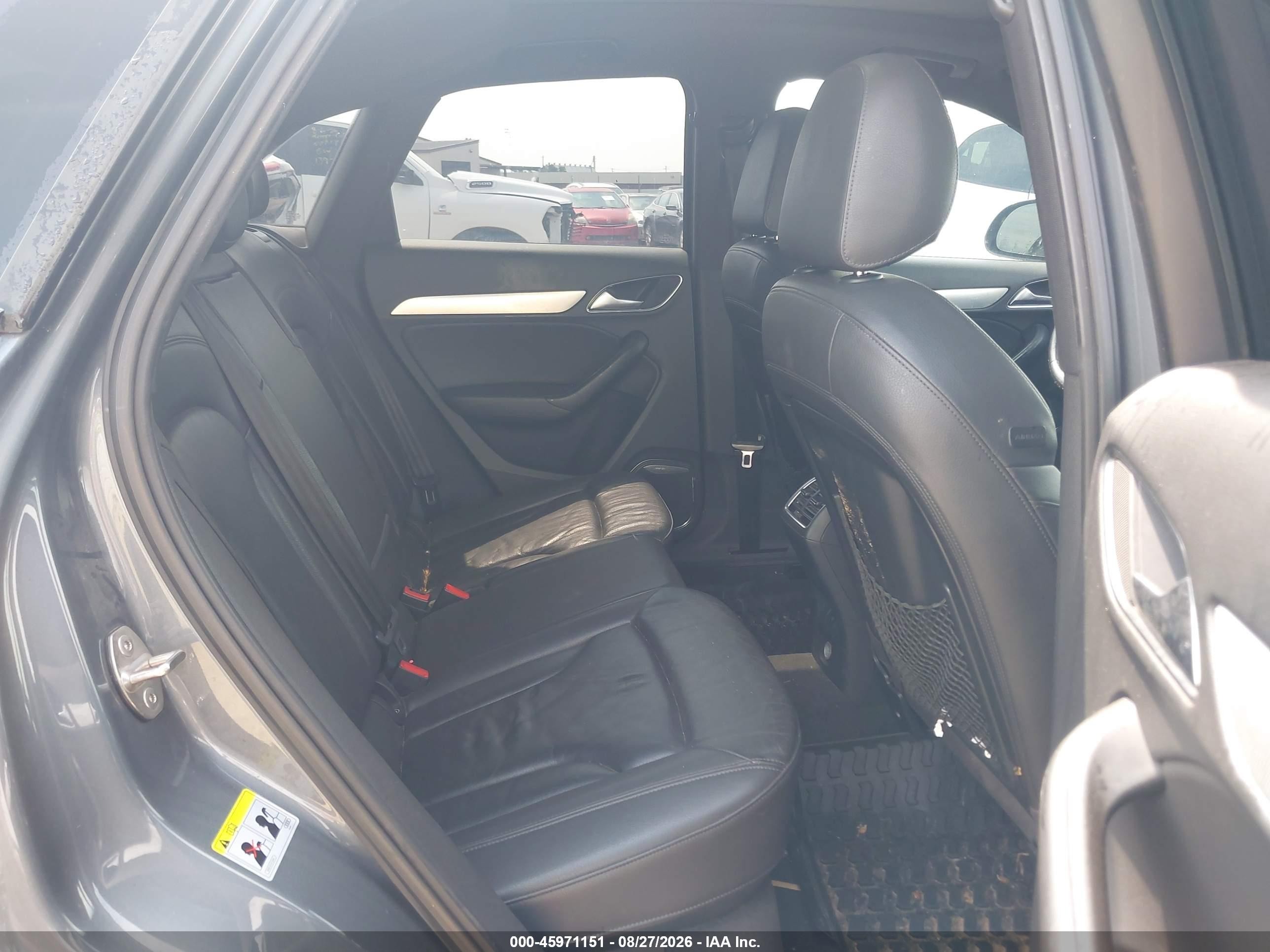 2016 Audi Q3 2.0t Premium Plus Gray vin: WA1GFCFS2GR001612