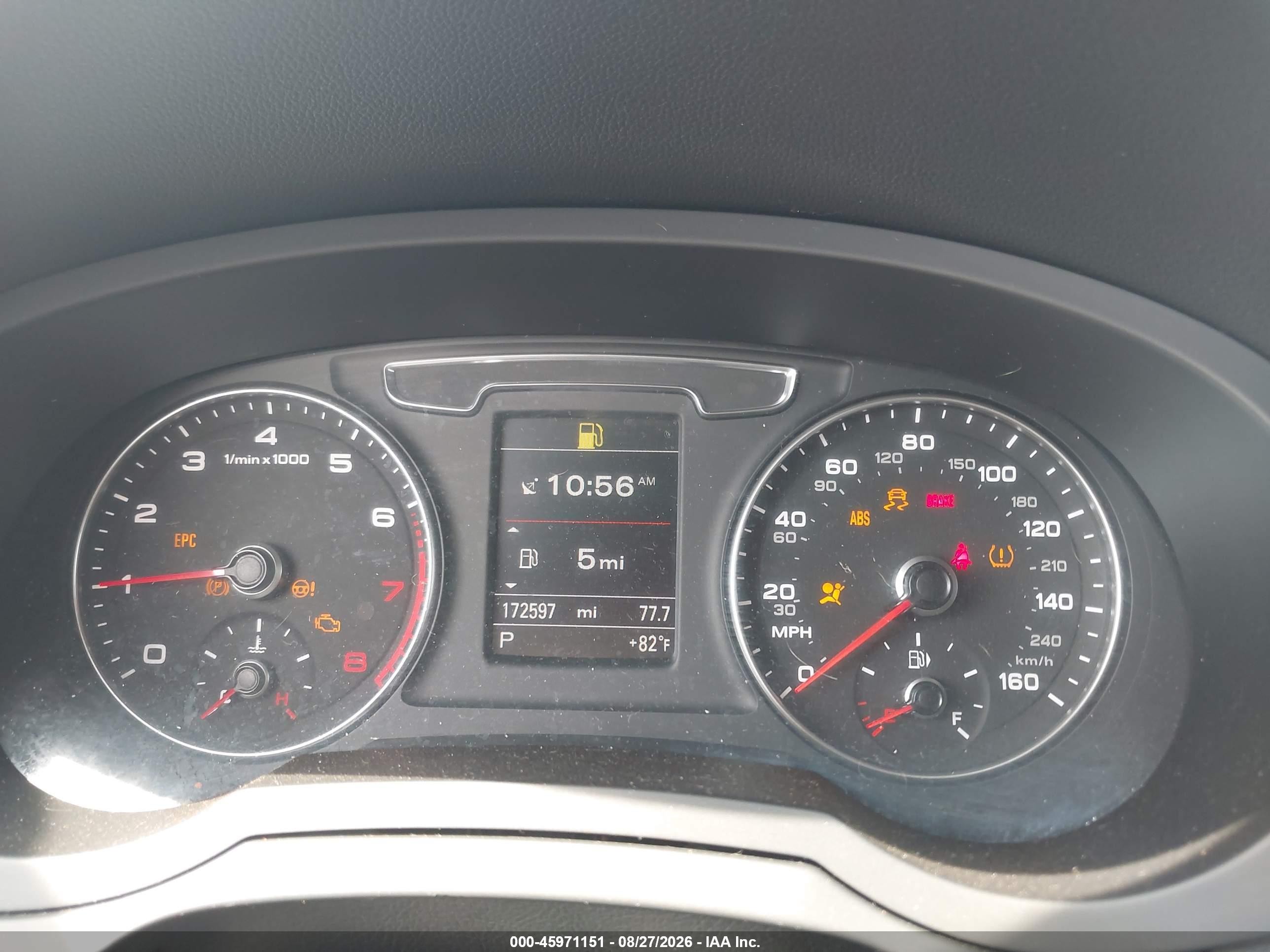 2016 Audi Q3 2.0t Premium Plus Gray vin: WA1GFCFS2GR001612