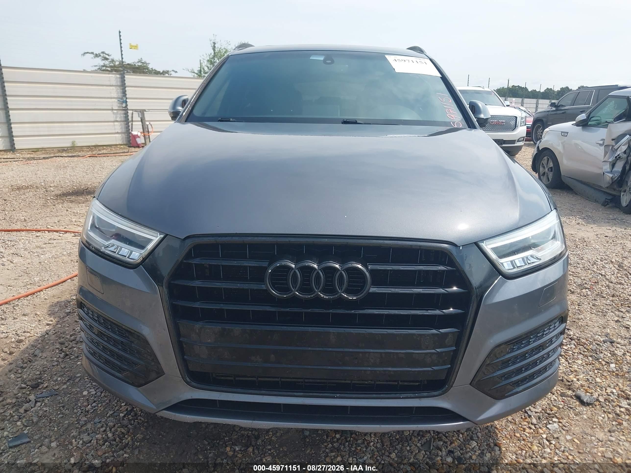 2016 Audi Q3 2.0t Premium Plus Gray vin: WA1GFCFS2GR001612