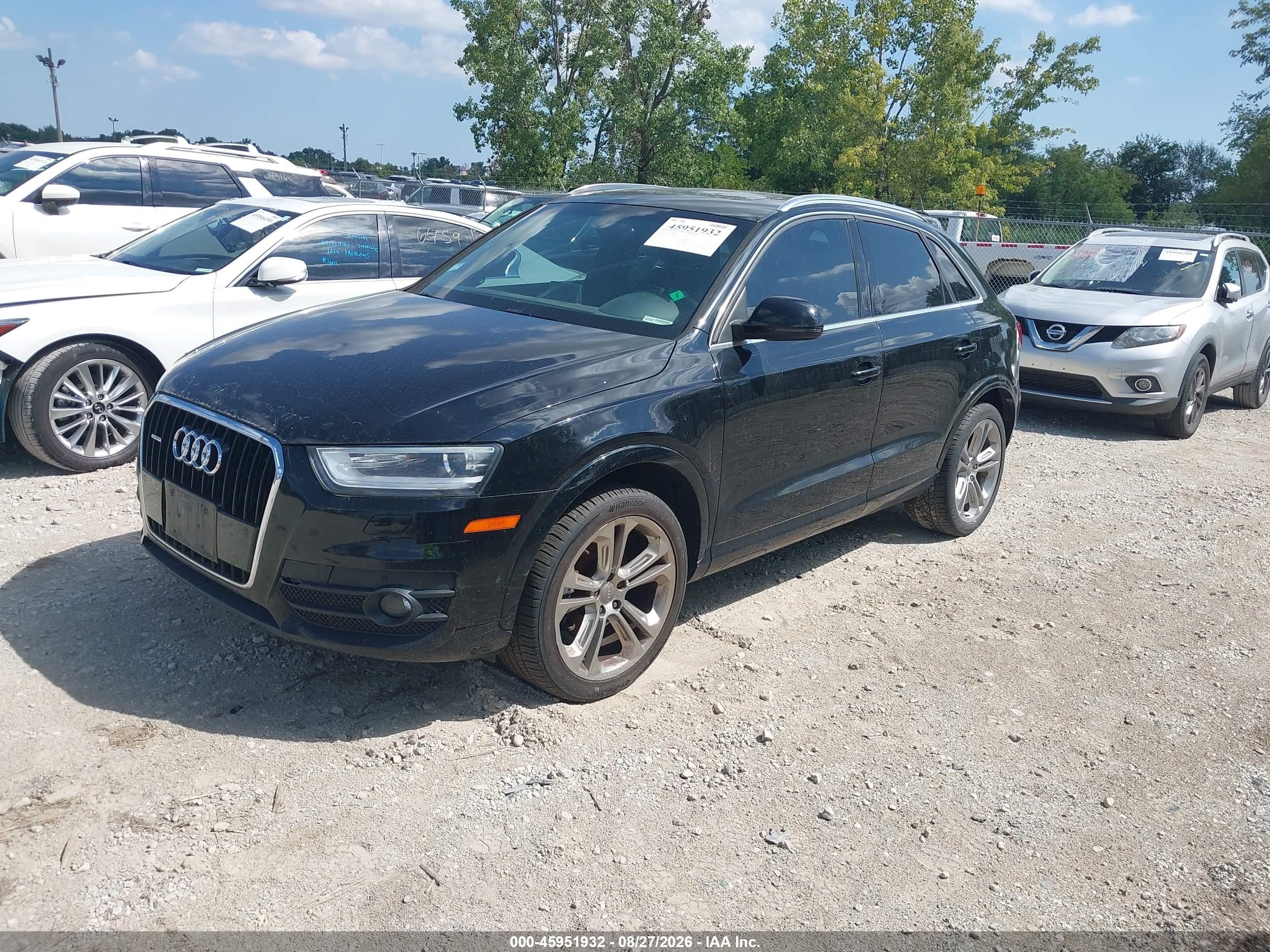 2015 Audi Q3 2.0t Premium Plus Black vin: WA1GFCFS3FR004114