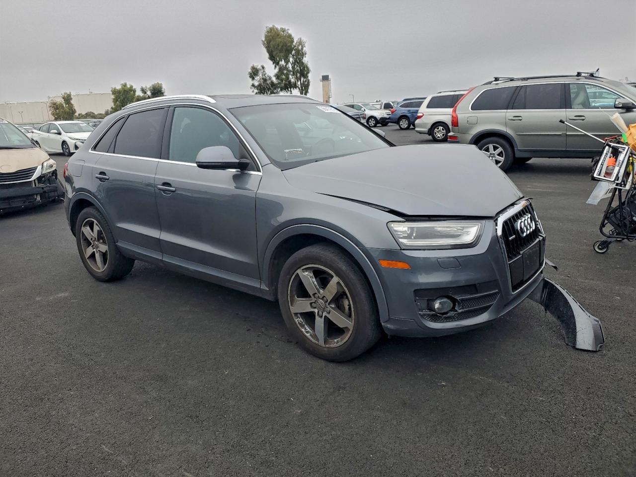 2015 Audi Q3 Prestige Gray vin: WA1GFCFS4FR010438