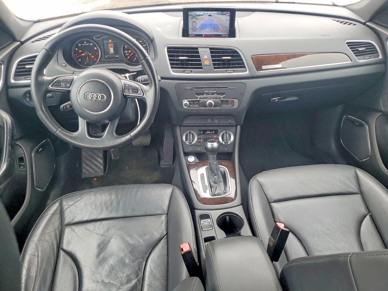 2015 Audi Q3 Prestige Silver vin: WA1GFCFS4FR011928