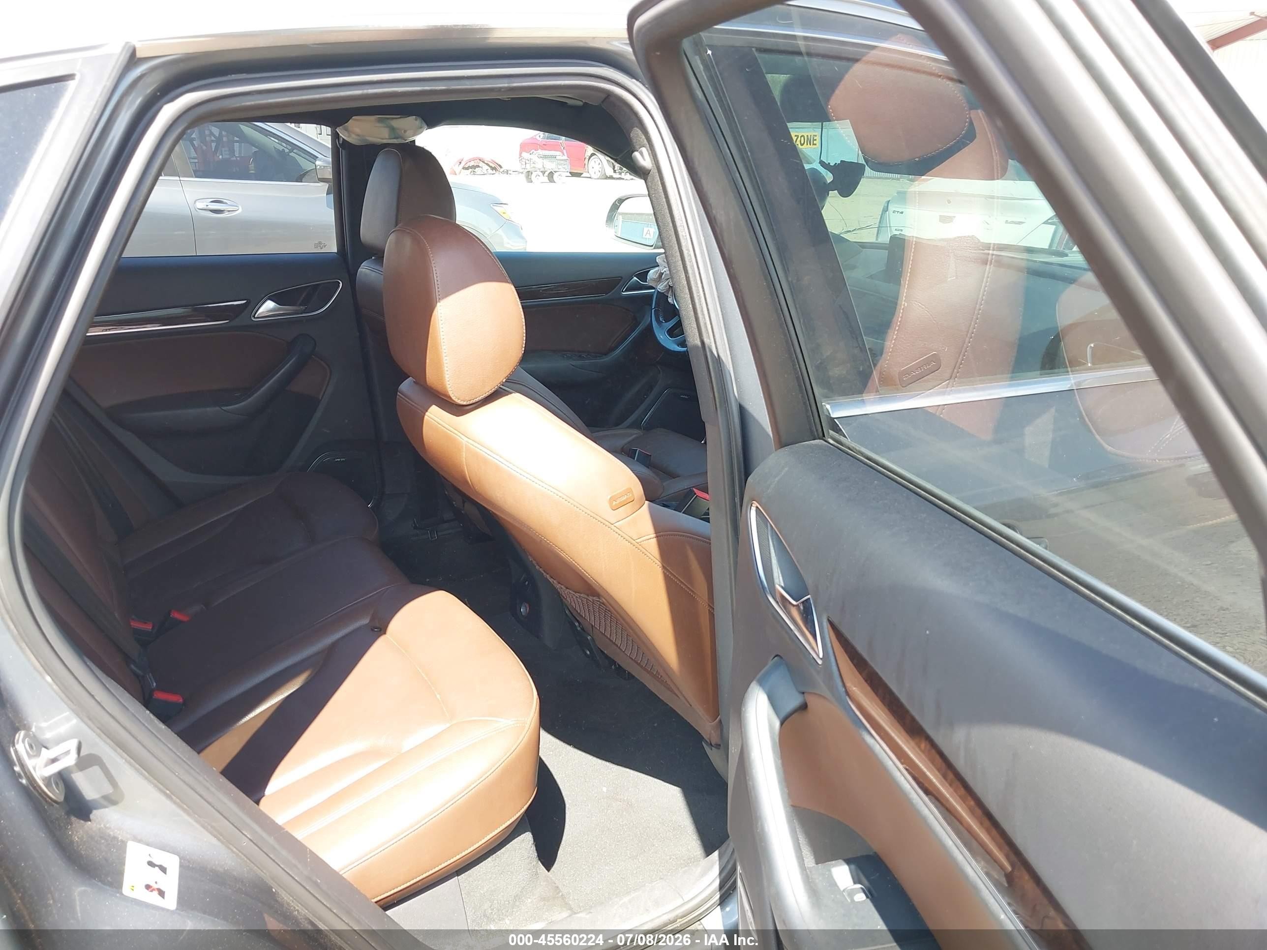 2015 Audi Q3 2.0t Premium Plus Gray vin: WA1GFCFS5FR006110