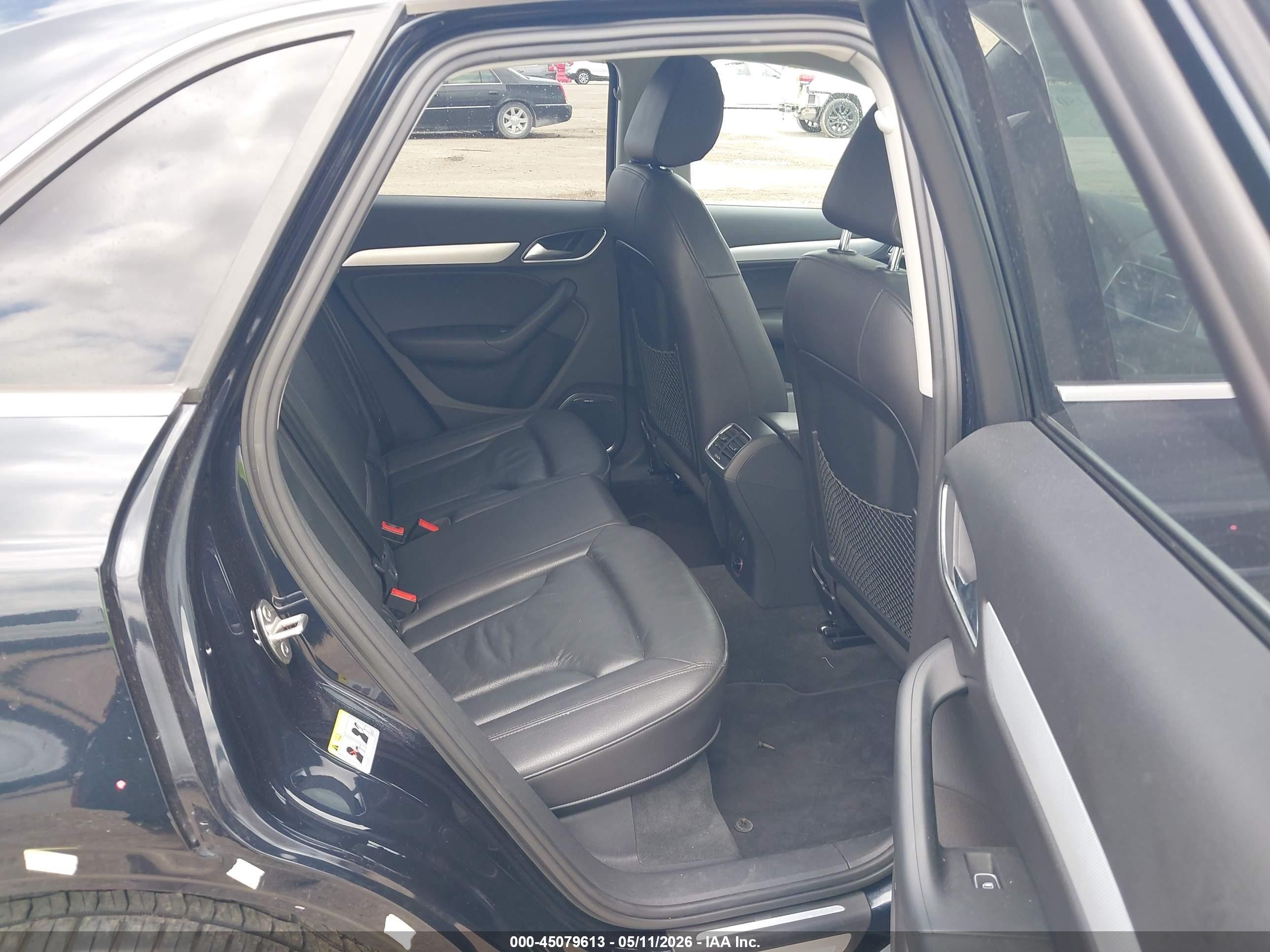 2015 Audi Q3 2.0t Premium Plus Dark Blue vin: WA1GFCFS6FR008903