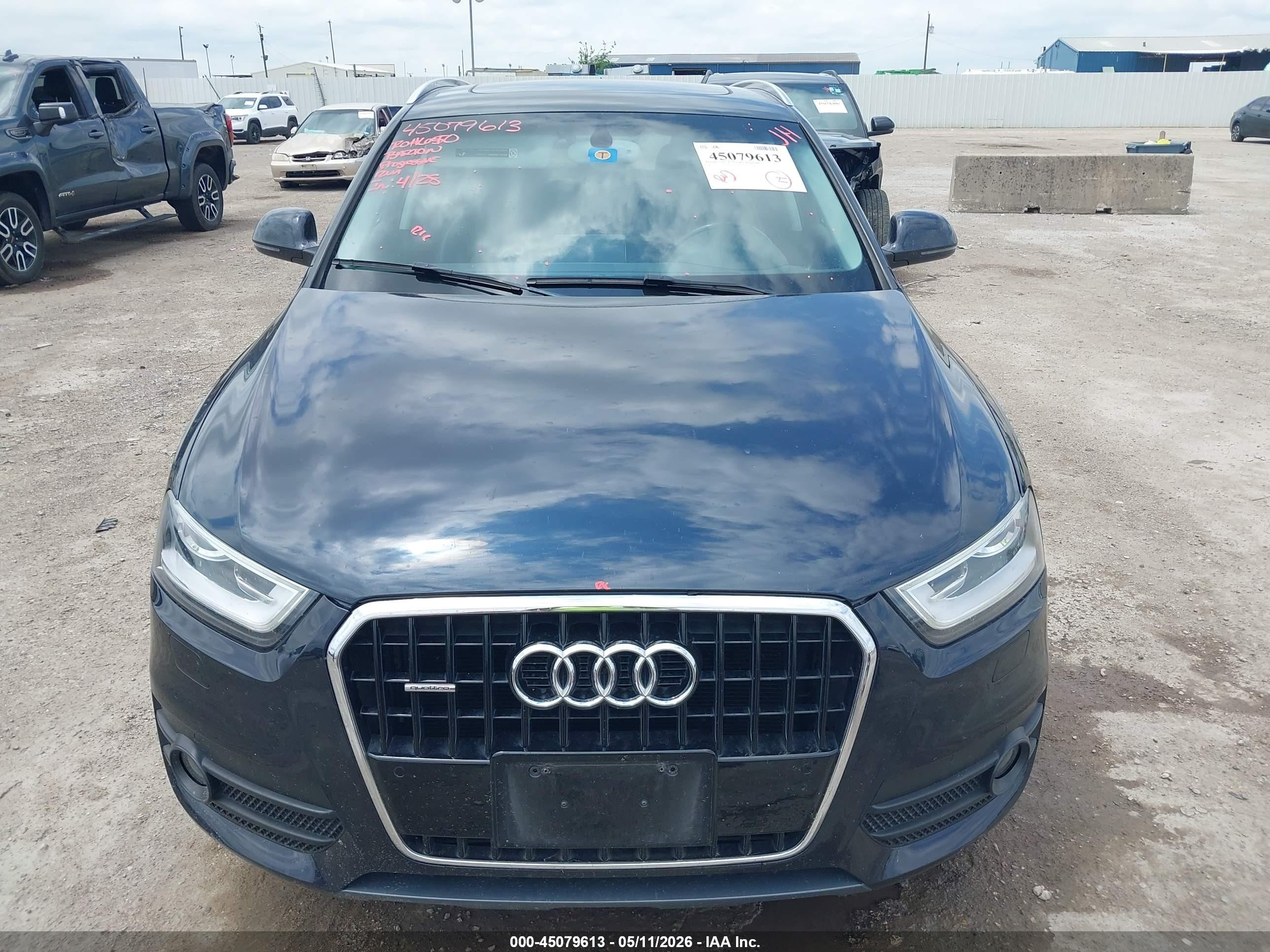 2015 Audi Q3 2.0t Premium Plus Dark Blue vin: WA1GFCFS6FR008903