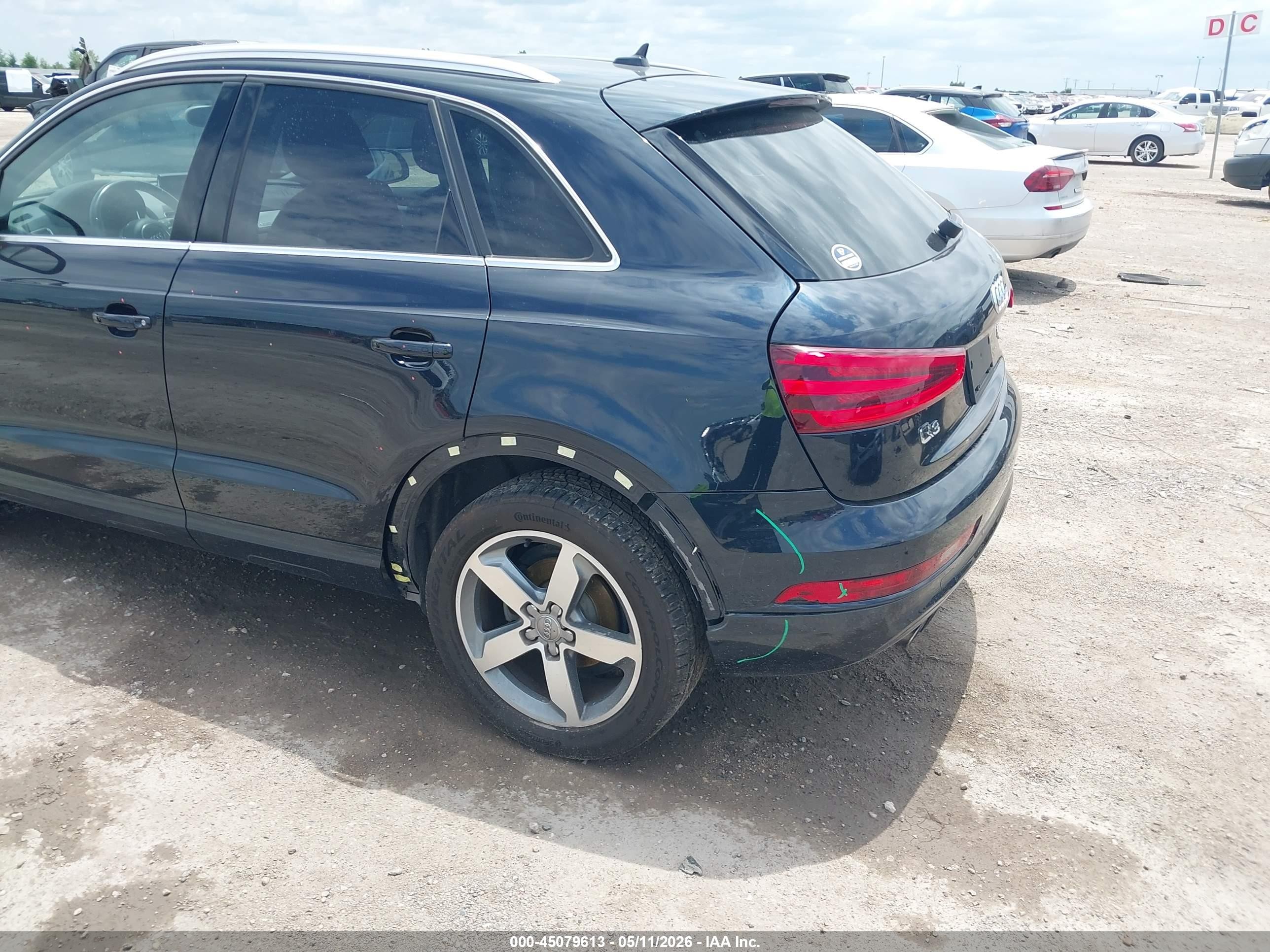 2015 Audi Q3 2.0t Premium Plus Dark Blue vin: WA1GFCFS6FR008903