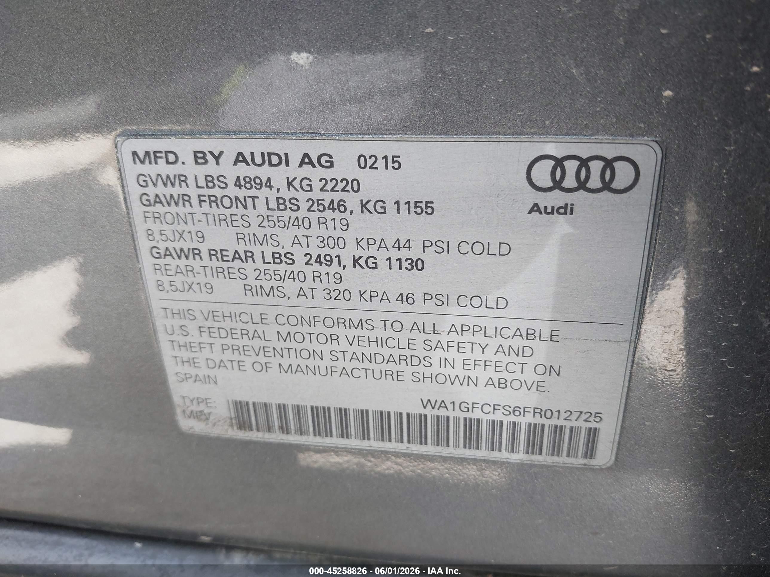 2015 Audi Q3 2.0t Premium Plus Gray vin: WA1GFCFS6FR012725