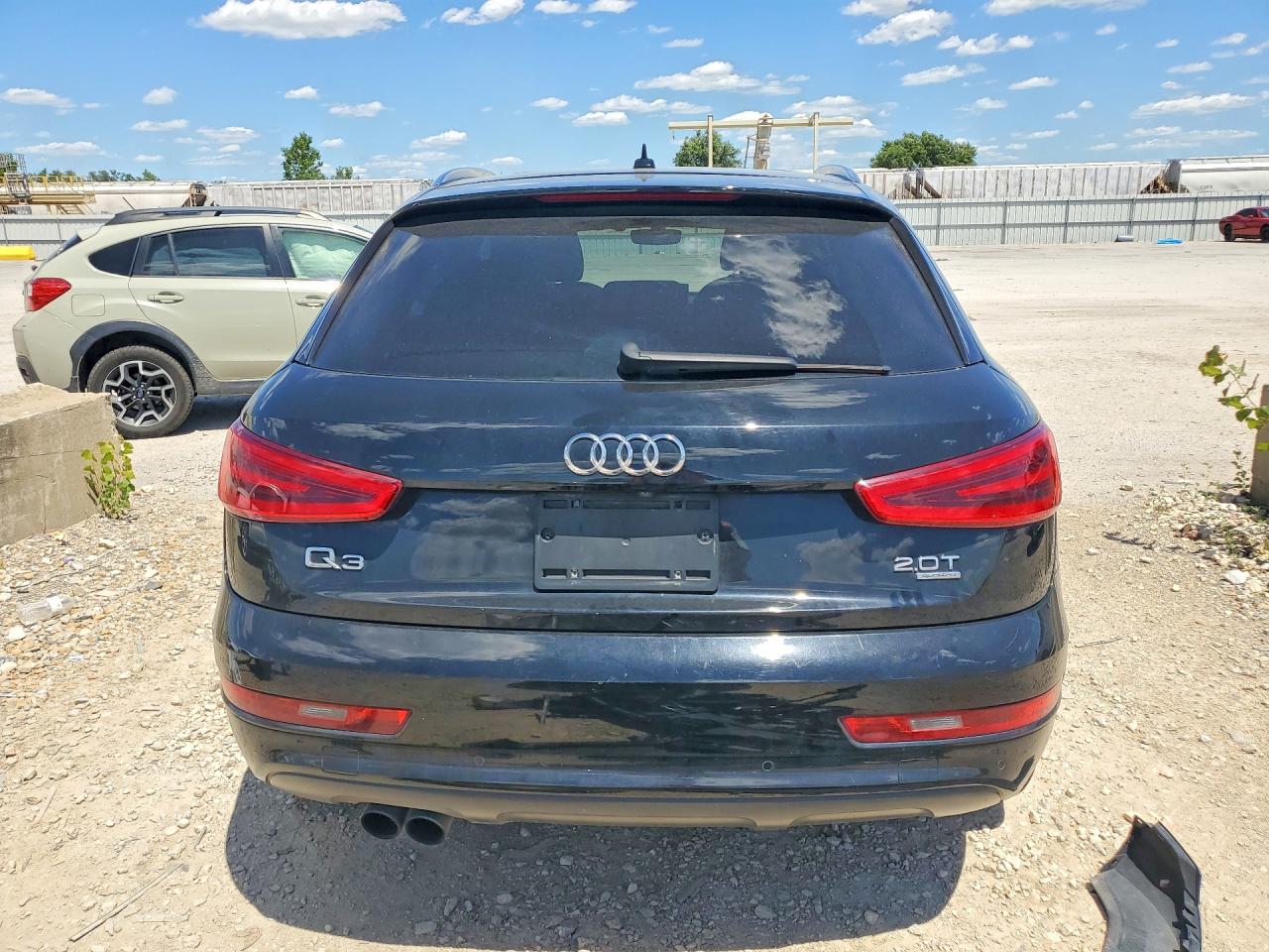 2015 Audi Q3 Prestige Черный vin: WA1GFCFS6FR014166