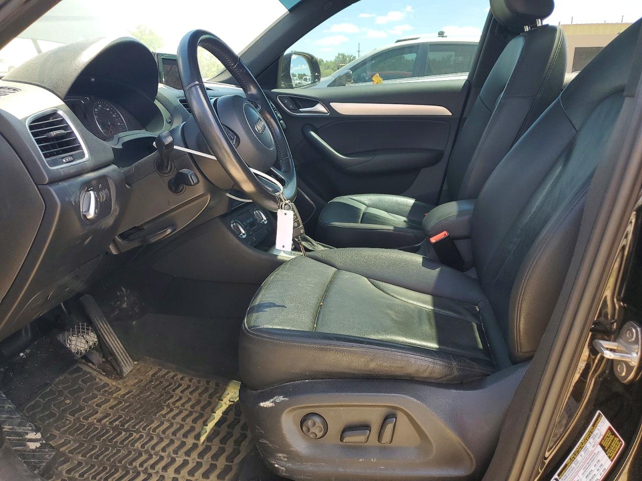 2015 Audi Q3 Prestige Черный vin: WA1GFCFS6FR014166