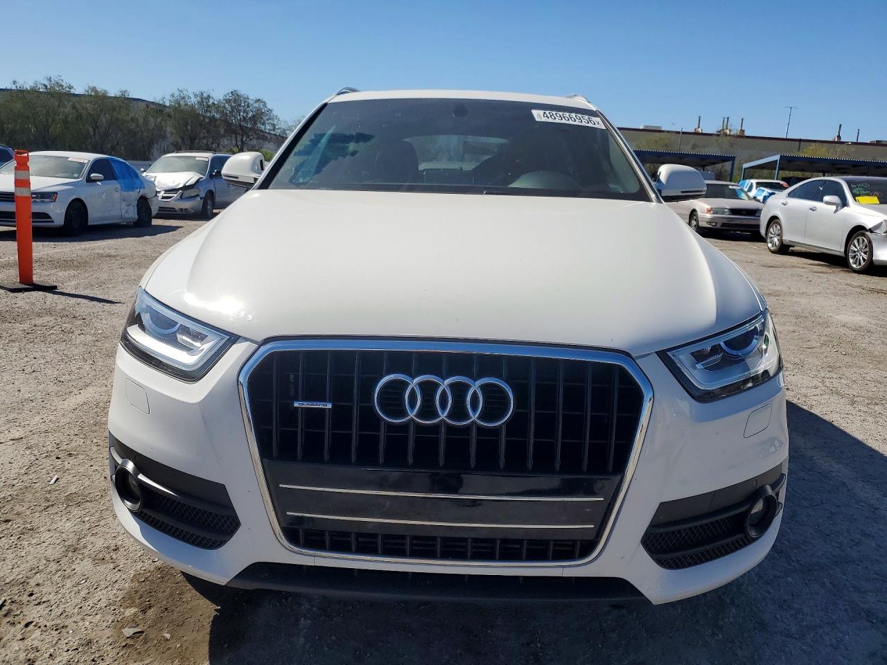 2015 Audi Q3 Prestige White vin: WA1GFCFS7FR011809