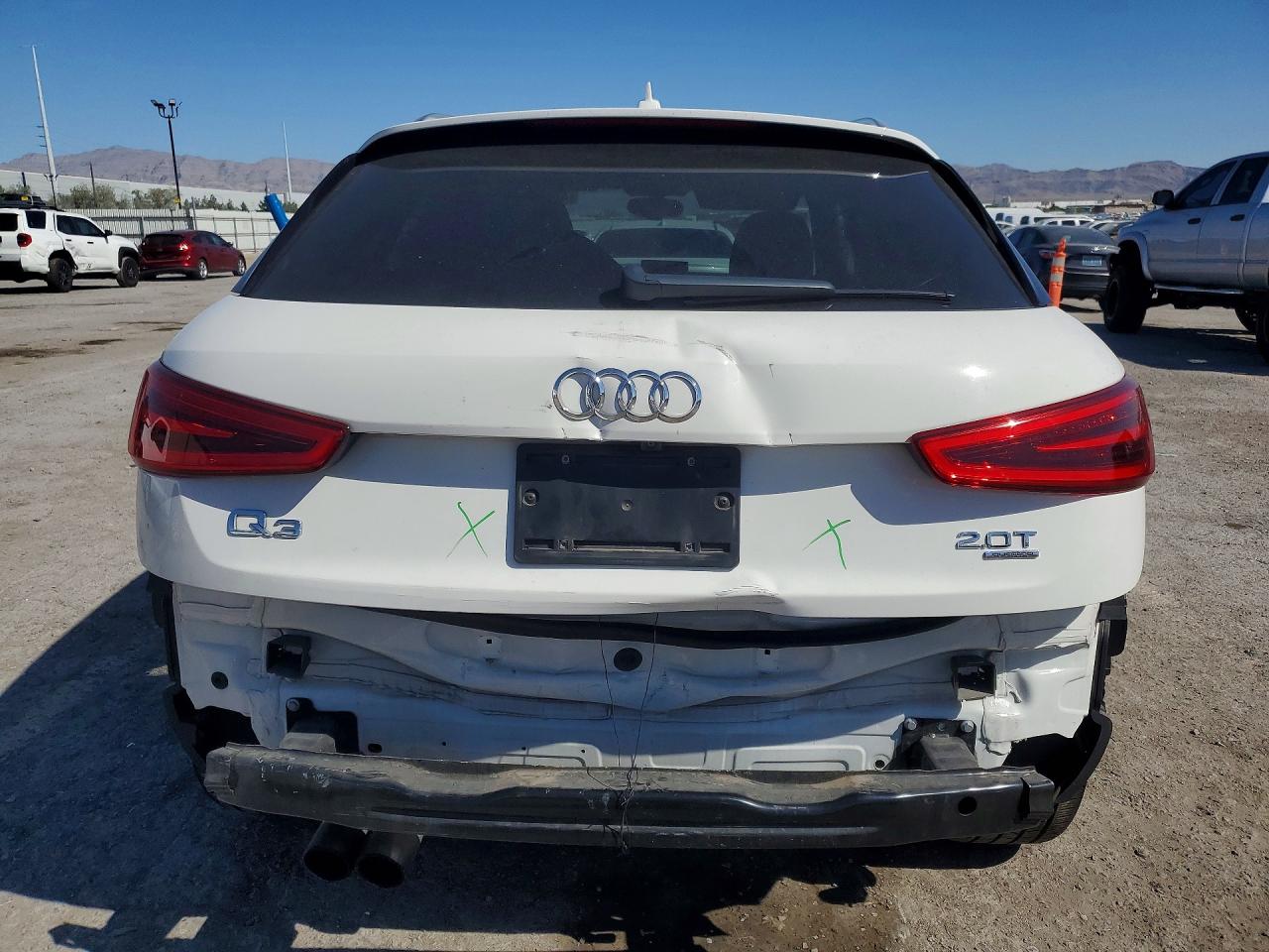 2015 Audi Q3 Prestige White vin: WA1GFCFS7FR011809