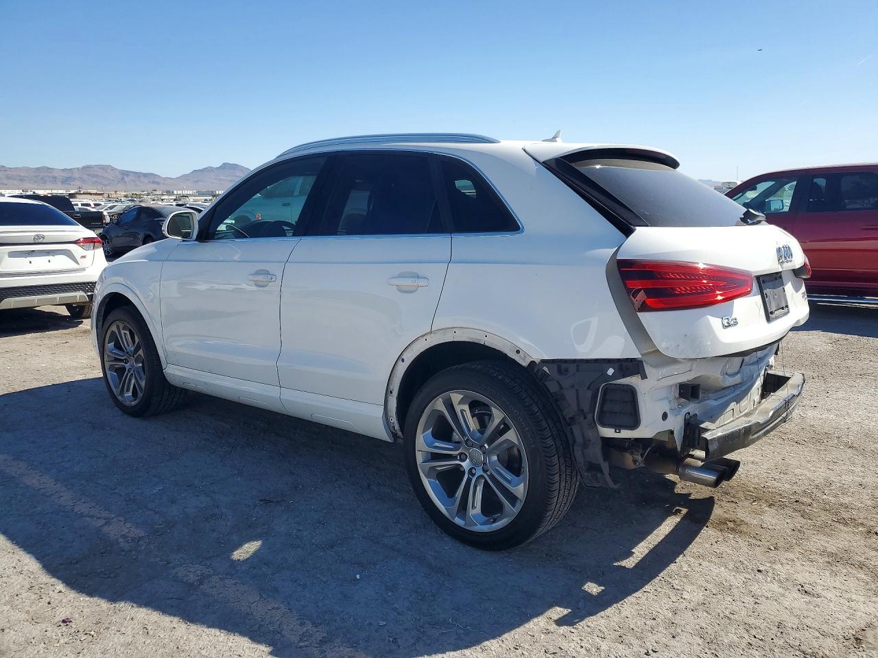 2015 Audi Q3 Prestige White vin: WA1GFCFS7FR011809