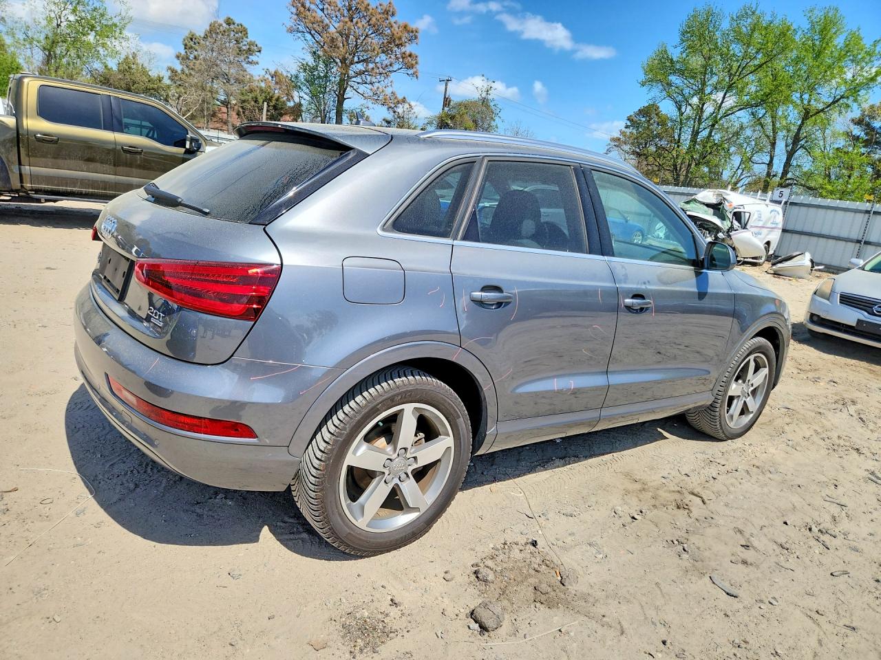 2015 Audi Q3 Prestige Gray vin: WA1GFCFS8FR011513