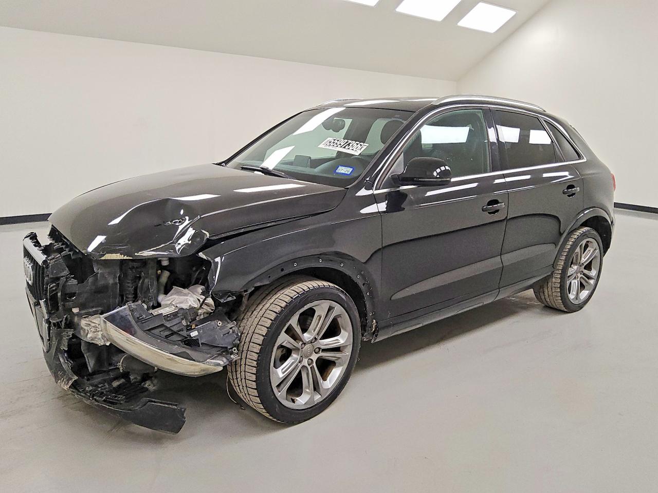 2015 Audi Q3 Prestige Black vin: WA1GFCFS8FR012936