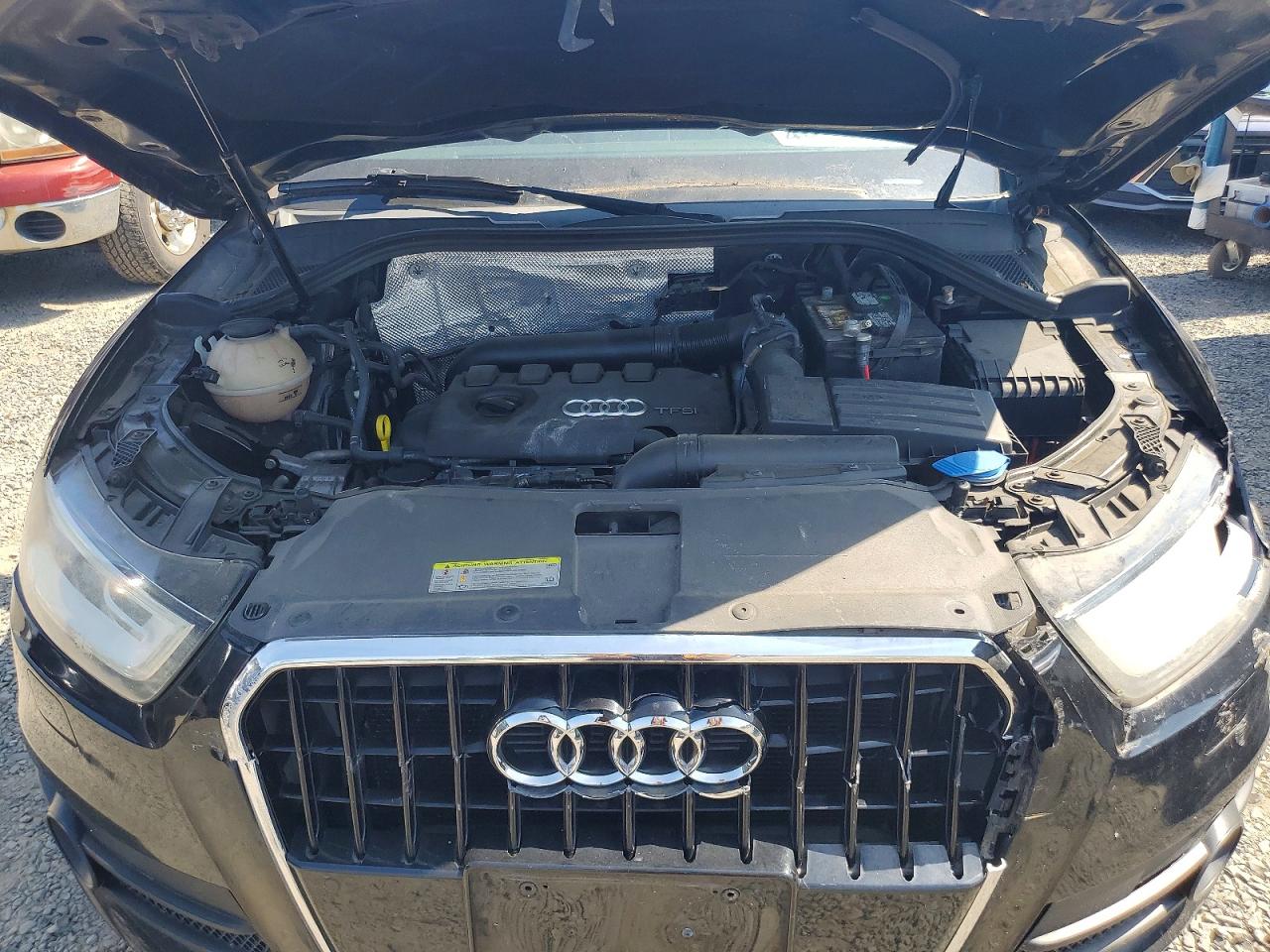 2015 Audi Q3 Prestige Black vin: WA1GFCFS8FR013763