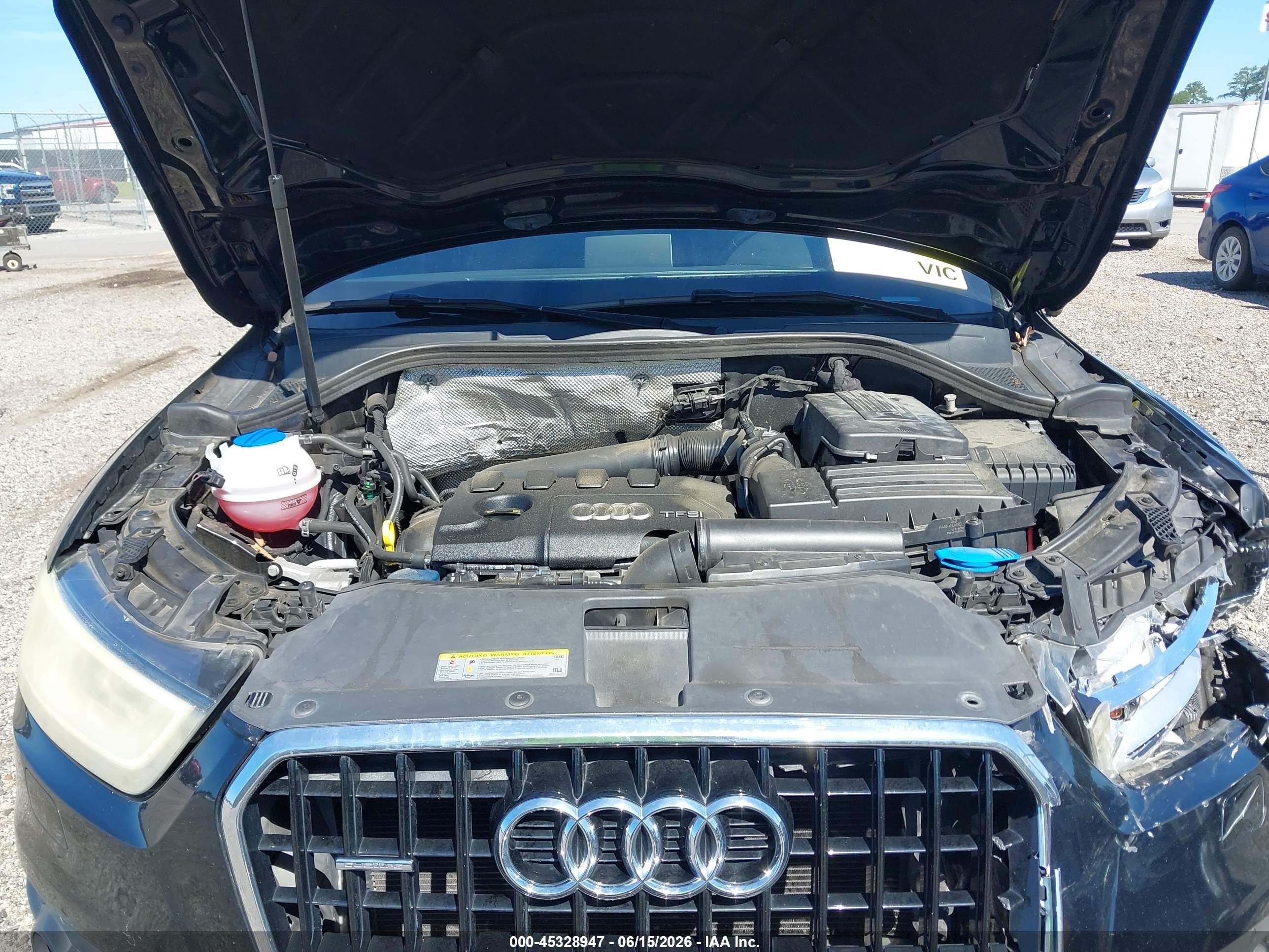 2015 Audi Q3 2.0t Premium Plus Black vin: WA1GFCFS9FR007695