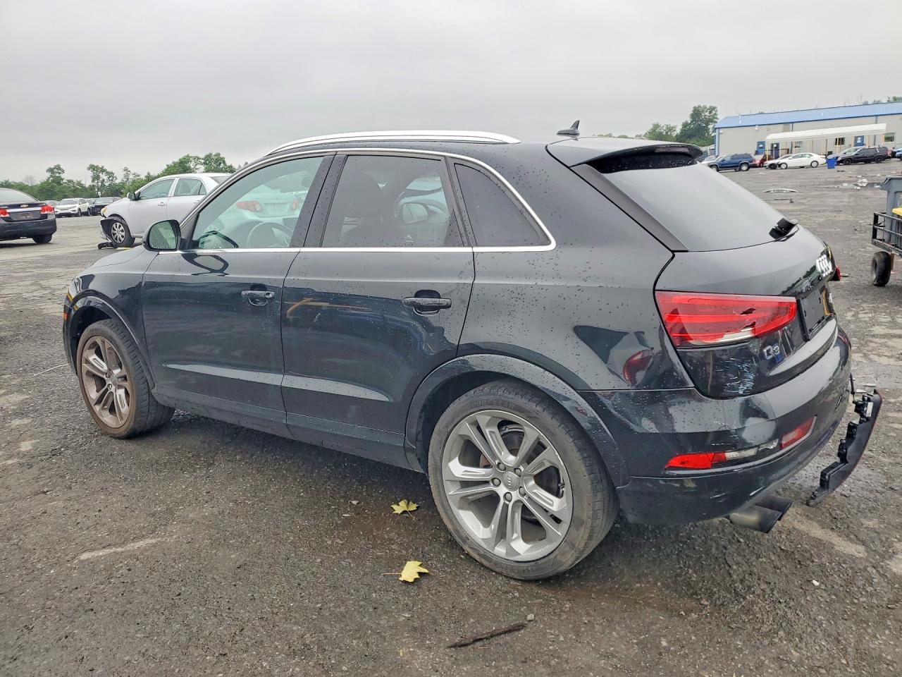 2015 Audi Q3 Black vin: WA1GFCFSXFR004756