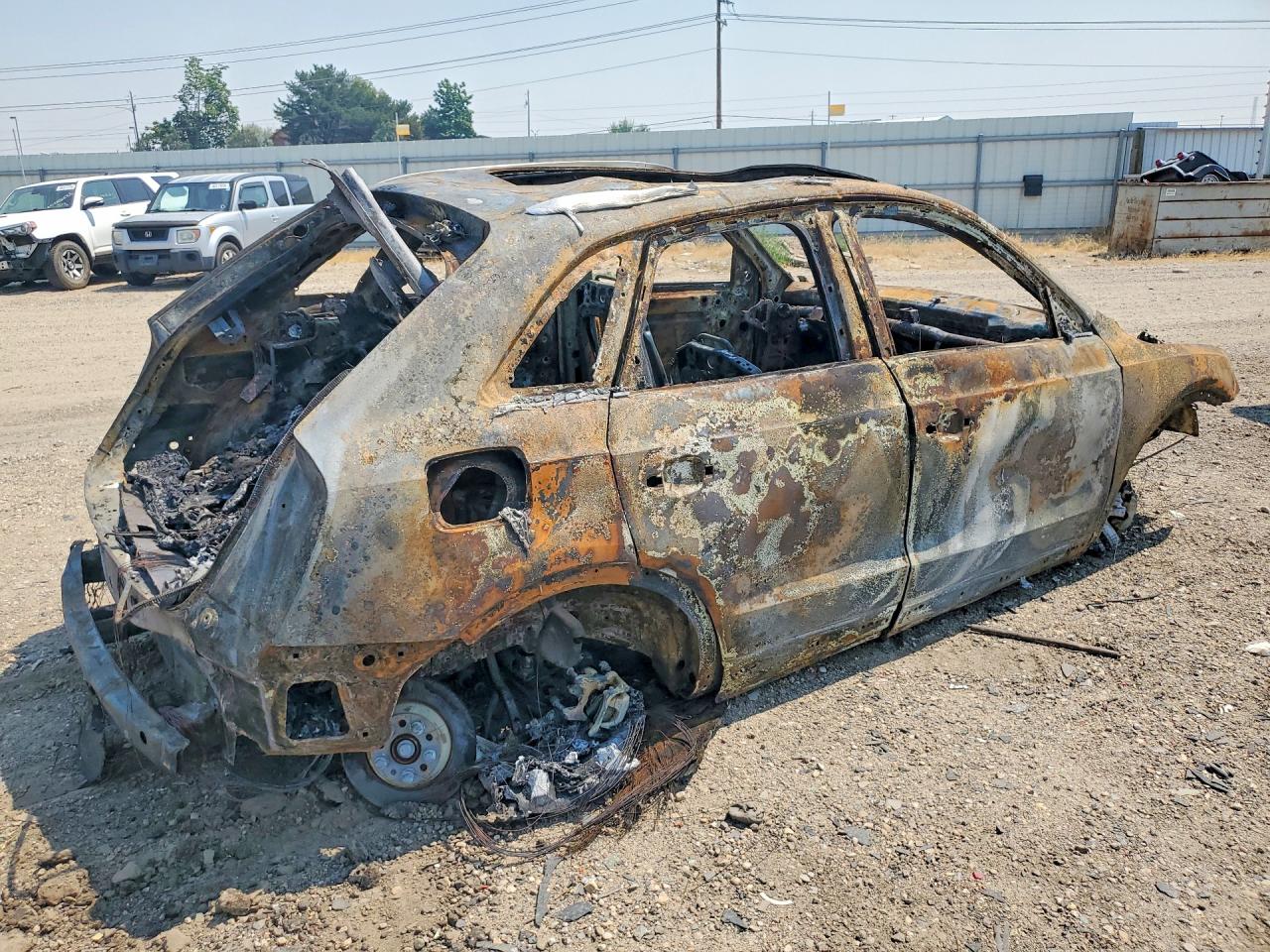 2018 Audi Q3 Premium Plus Burn vin: WA1JCCFS0JR017491