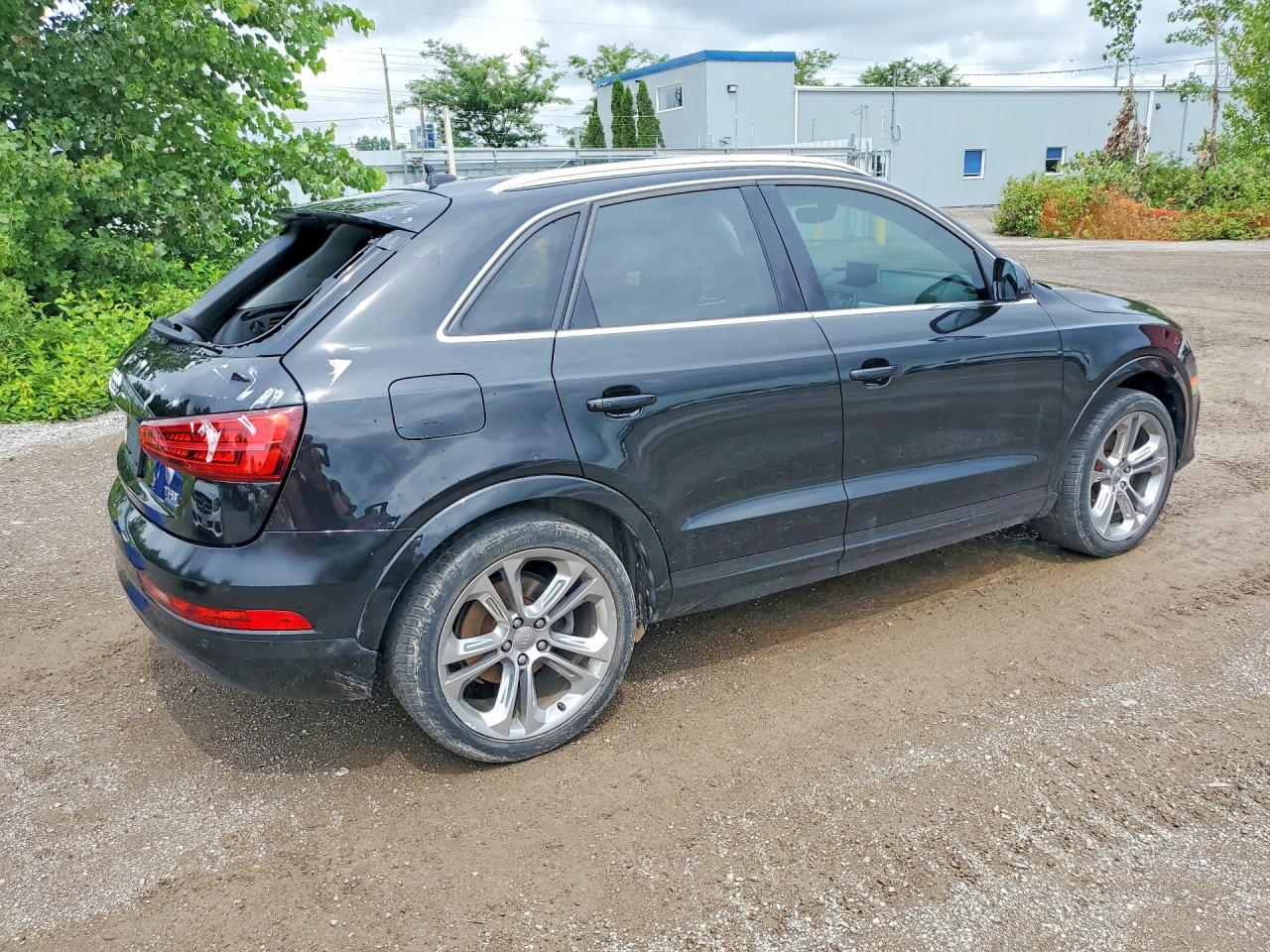 2018 Audi Q3 Premium Plus Black vin: WA1JCCFS2JR018903