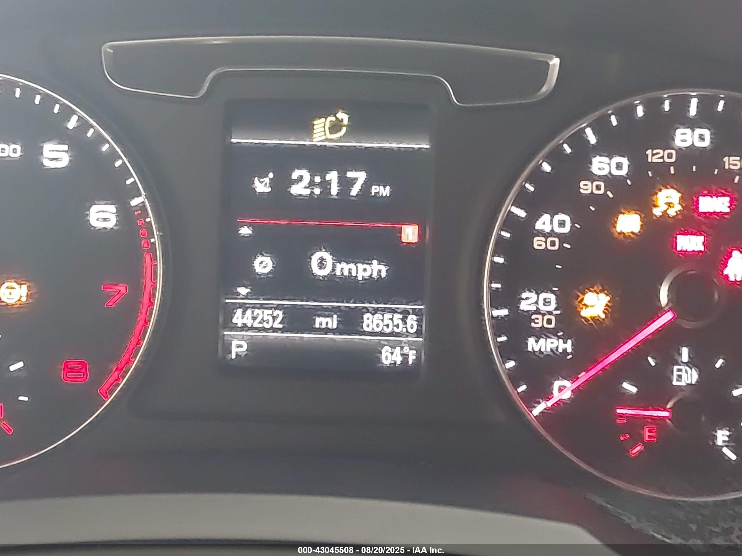 2018 Audi Q3 2.0t Premium/2.0t Sport Premium White vin: WA1JCCFS3JR001107