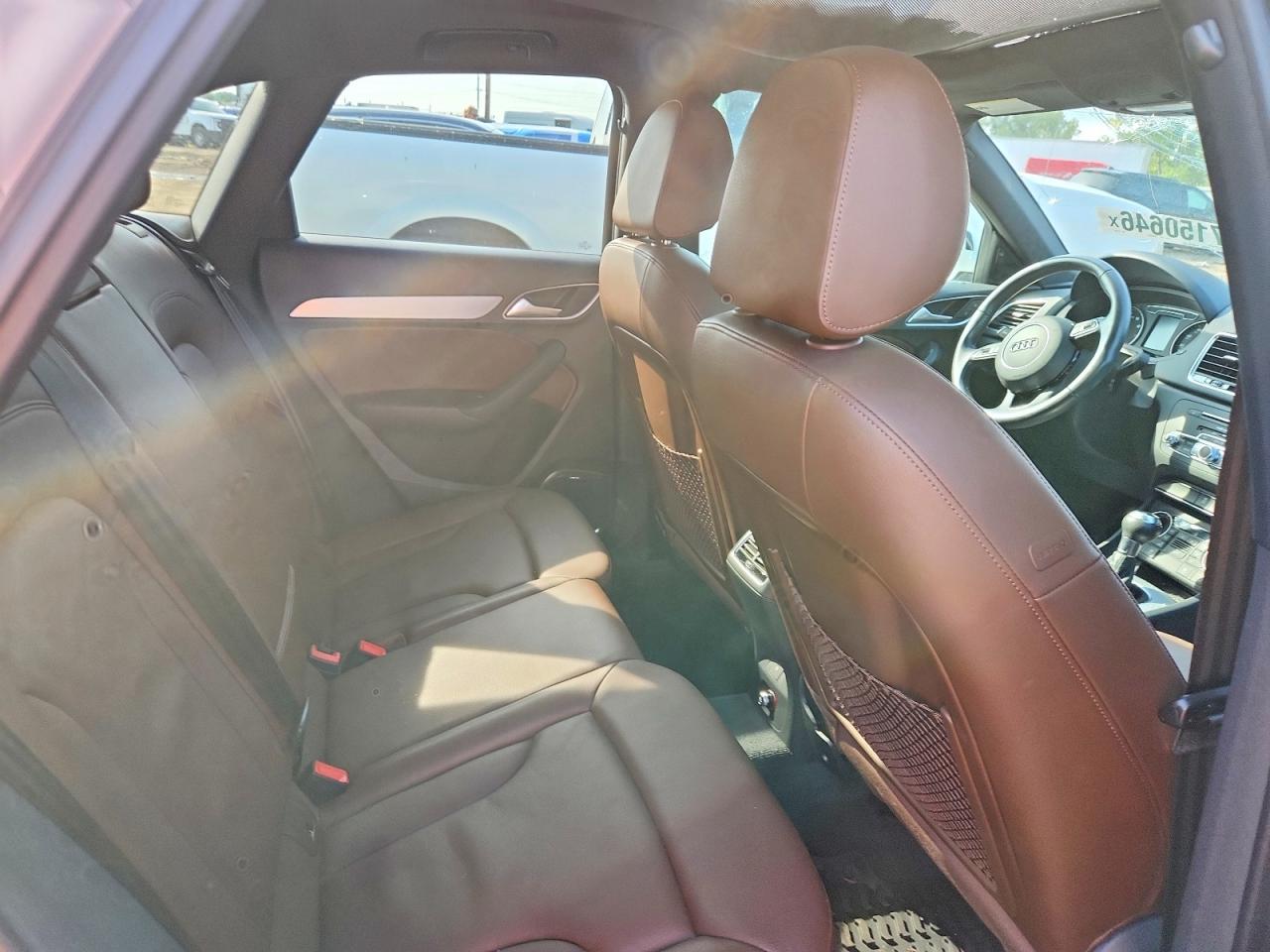 2018 Audi Q3 Premium Plus White vin: WA1JCCFS4JR032494