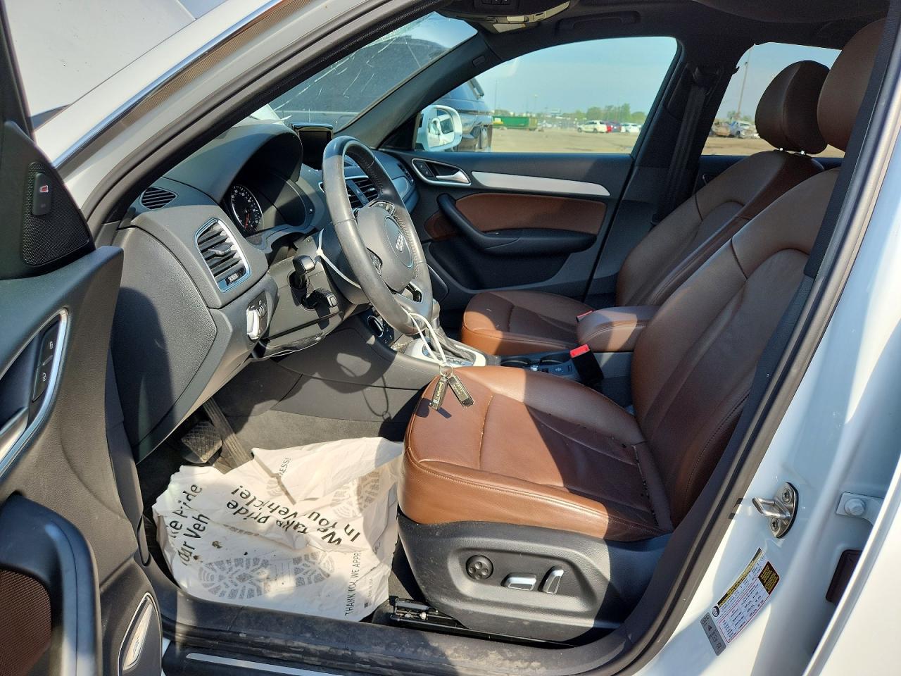 2018 Audi Q3 Premium Plus White vin: WA1JCCFS4JR032494
