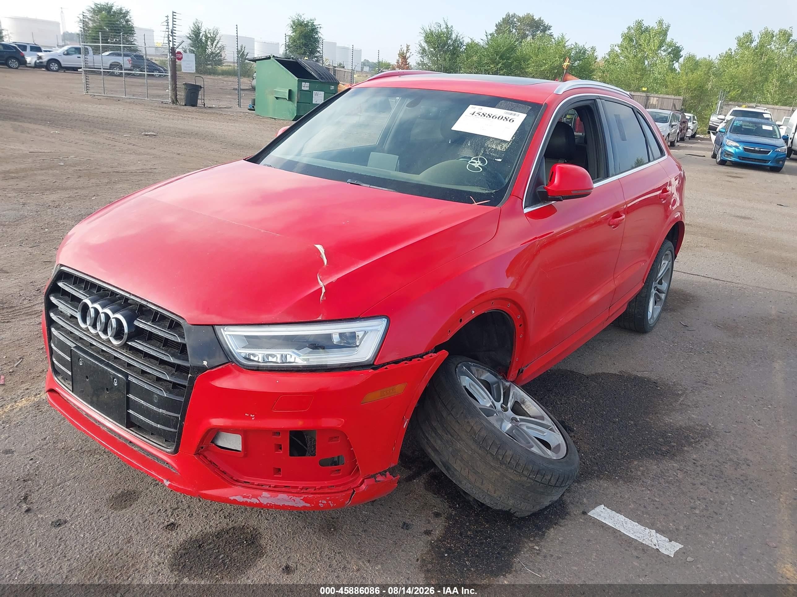 2018 Audi Q3 2.0t Premium/2.0t Sport Premium Red vin: WA1JCCFSXJR012296