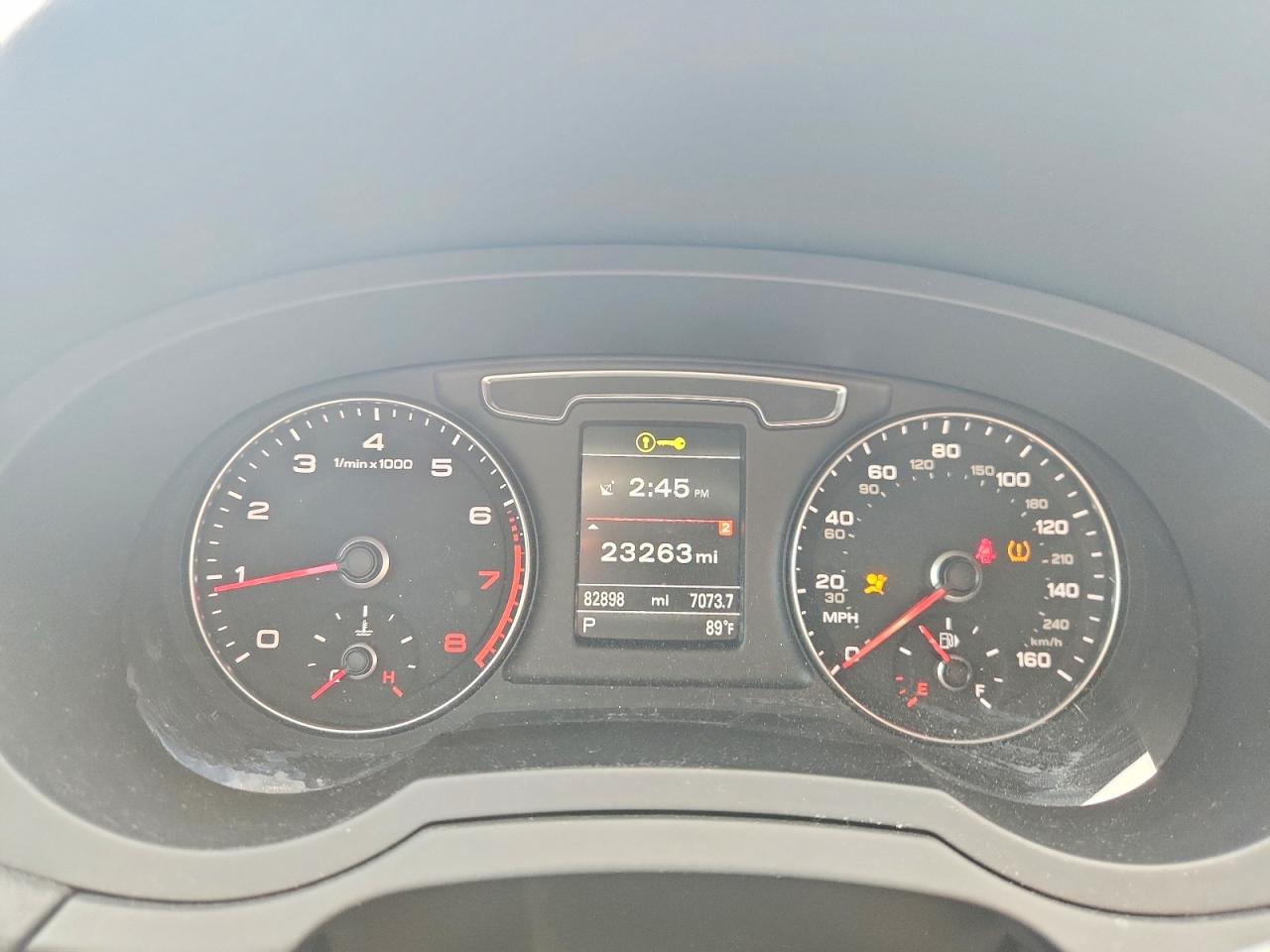 2018 Audi Q3 Premium Plus White vin: WA1JCCFSXJR012945