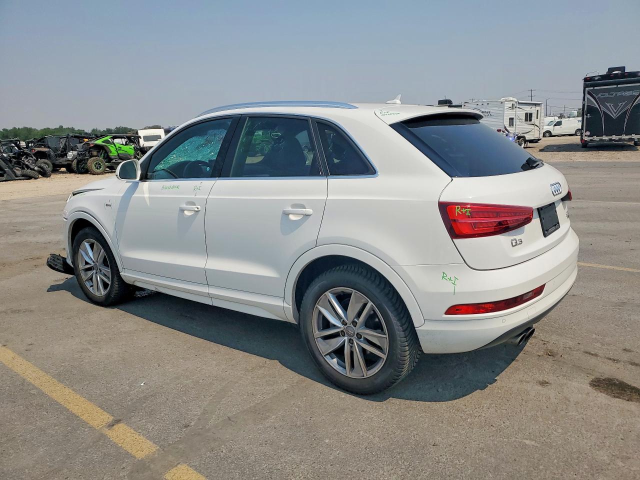2018 Audi Q3 Premium Plus White vin: WA1JCCFSXJR030670