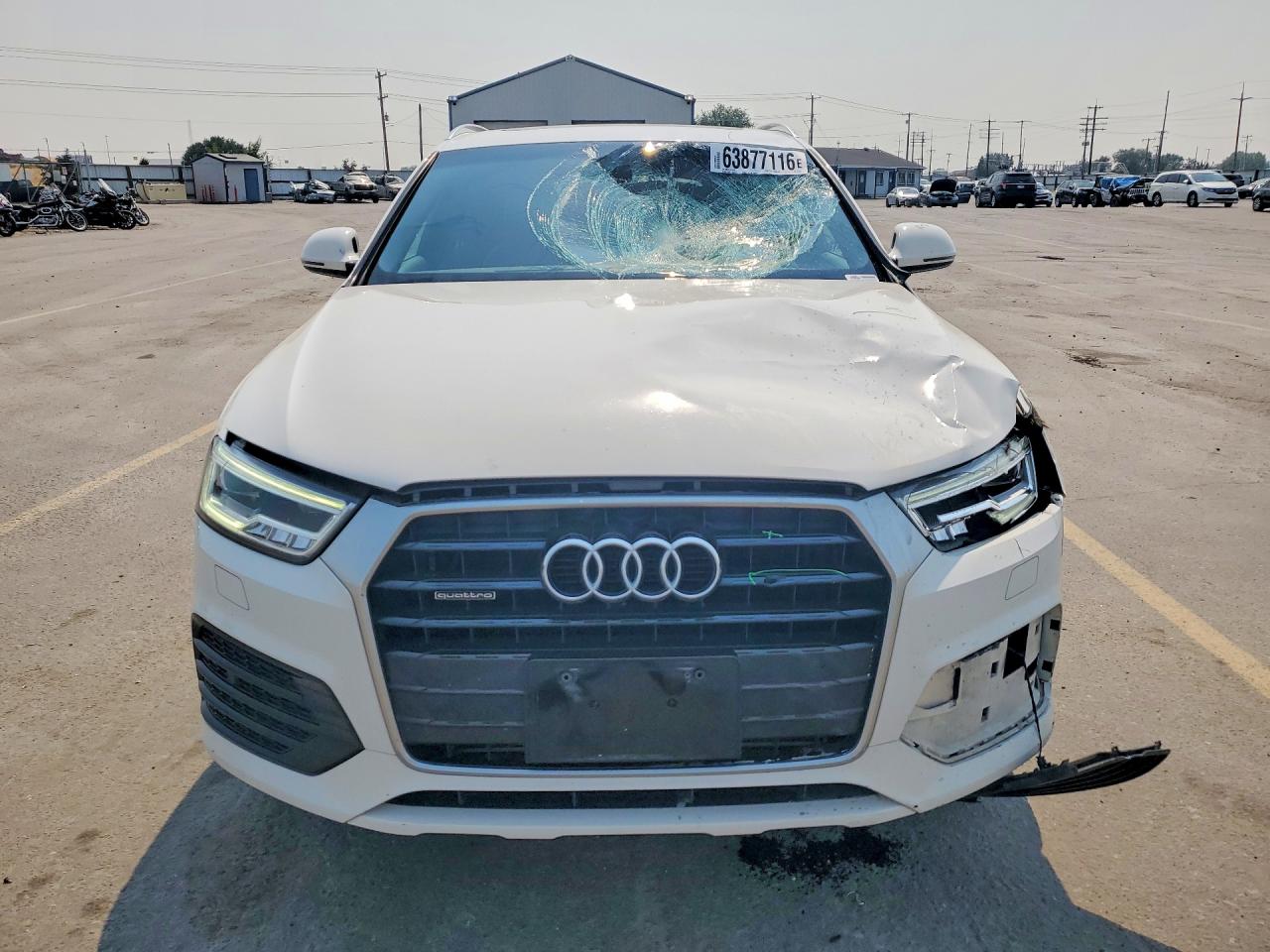 2018 Audi Q3 Premium Plus White vin: WA1JCCFSXJR030670