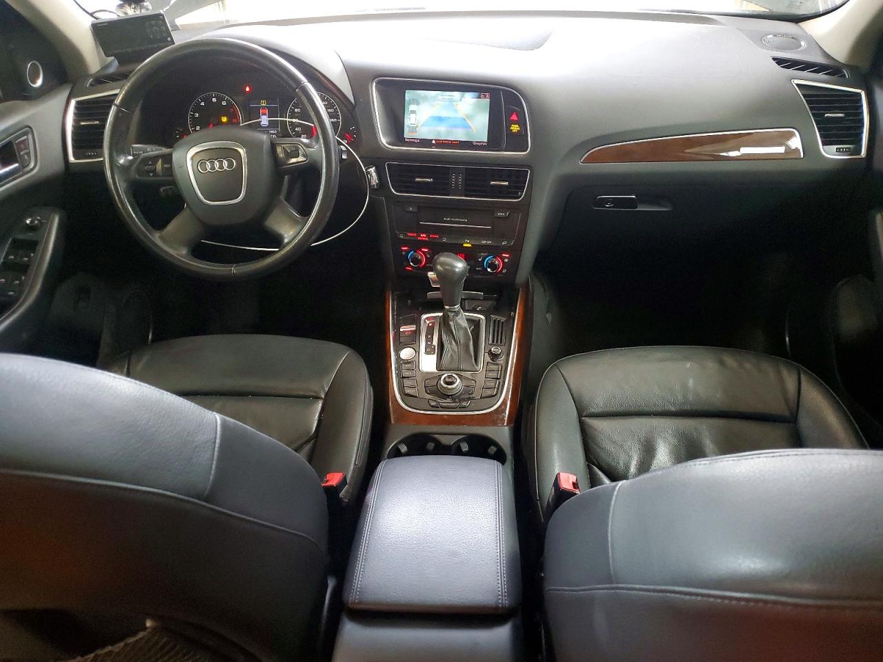 2009 Audi Q5 3.2 Gray vin: WA1KK78R09A009636