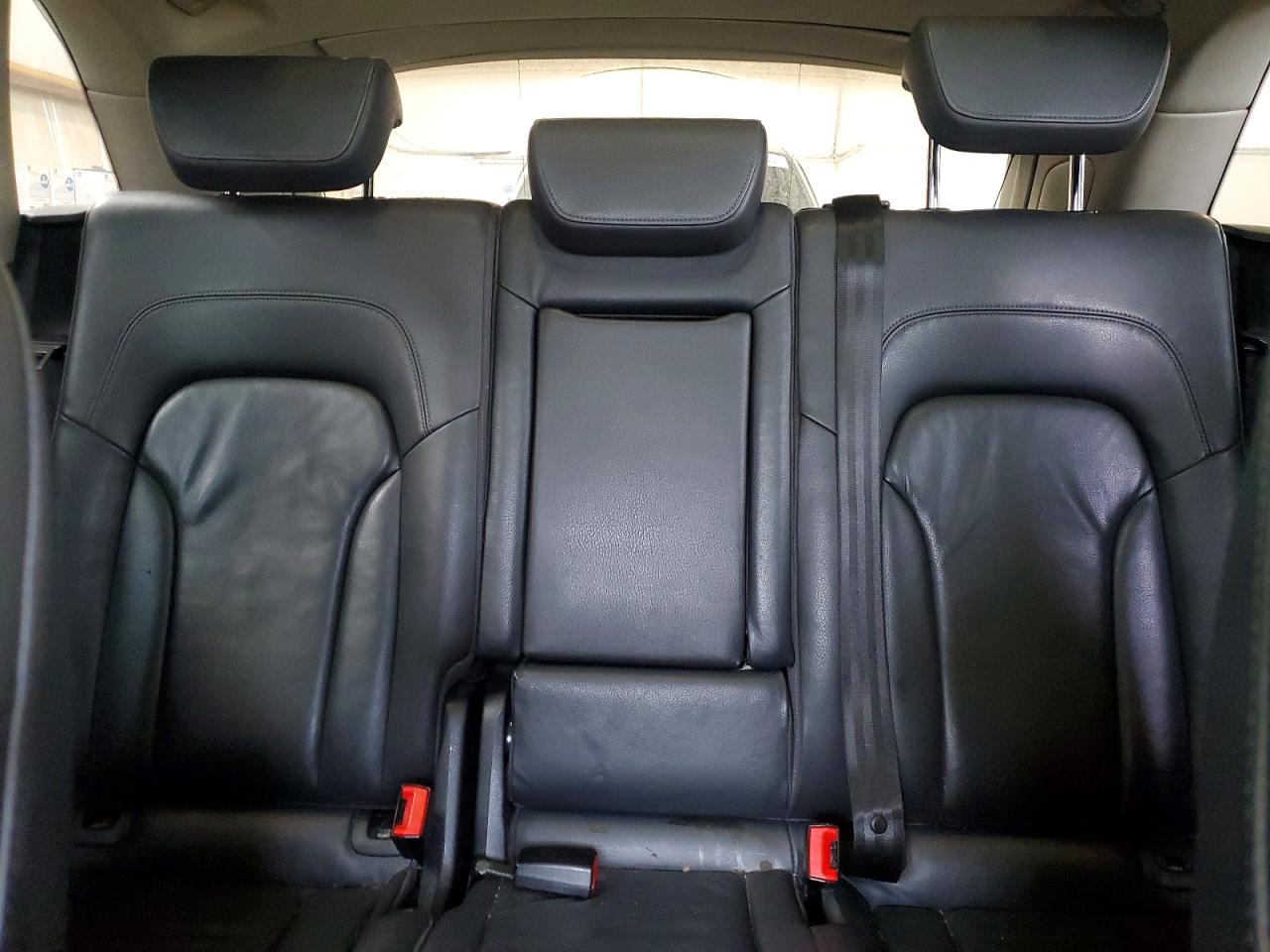2009 Audi Q5 3.2 Gray vin: WA1KK78R09A009636