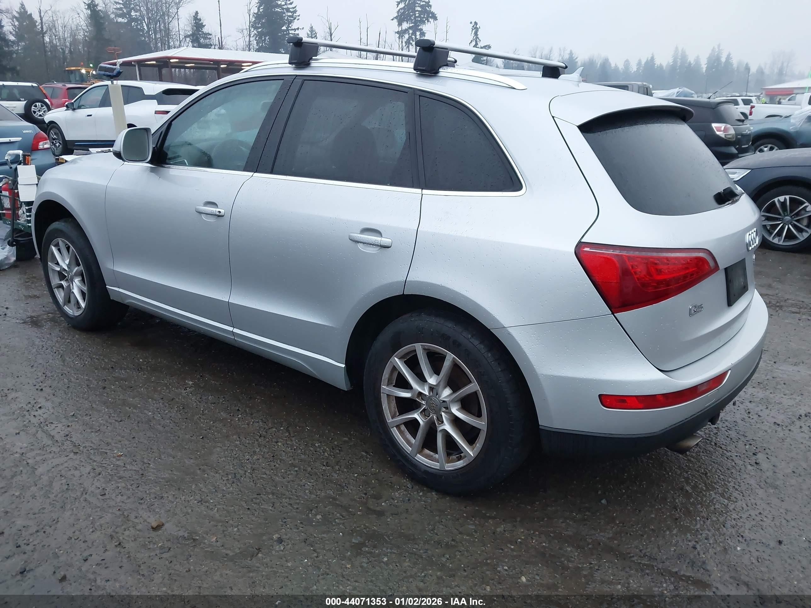 2009 Audi Q5 3.2 Premium Silver vin: WA1KK78R39A024776
