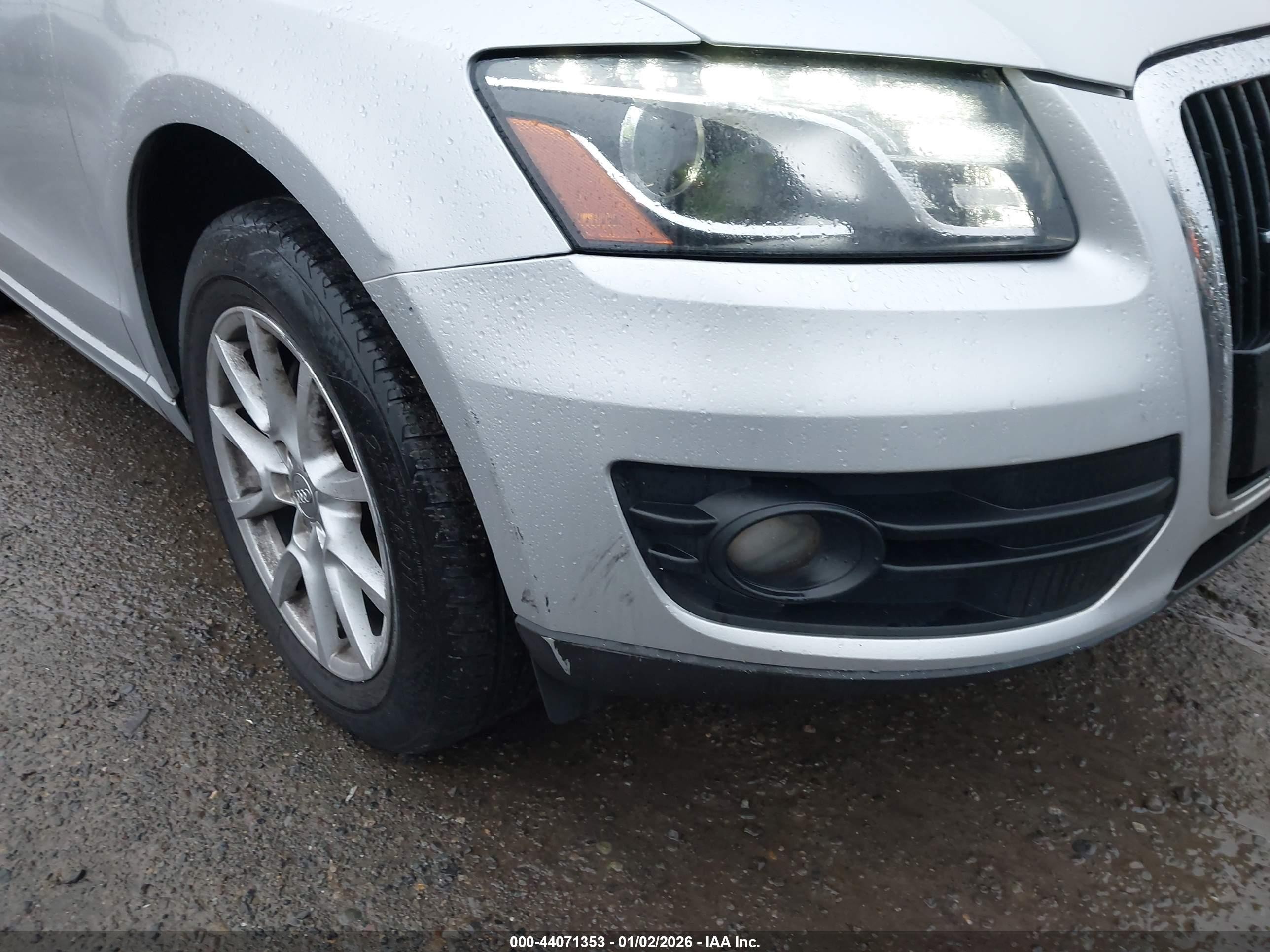 2009 Audi Q5 3.2 Premium Silver vin: WA1KK78R39A024776